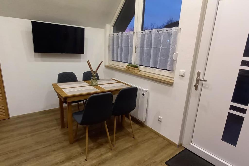 Kleine, gemütliche Dachgeschosswohnung