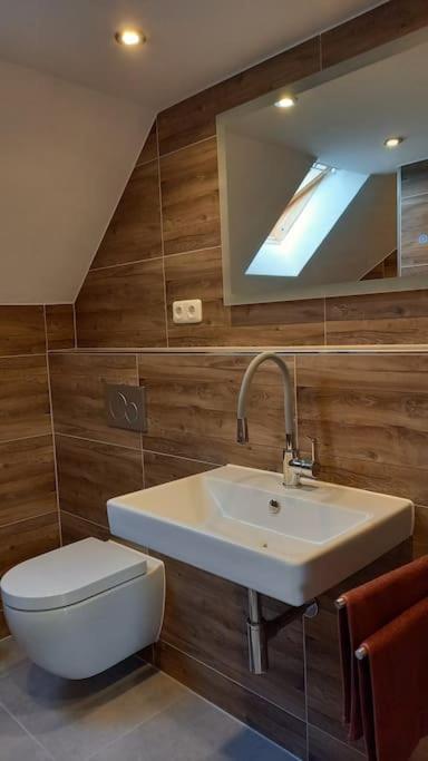 Kleine, gemütliche Dachgeschosswohnung