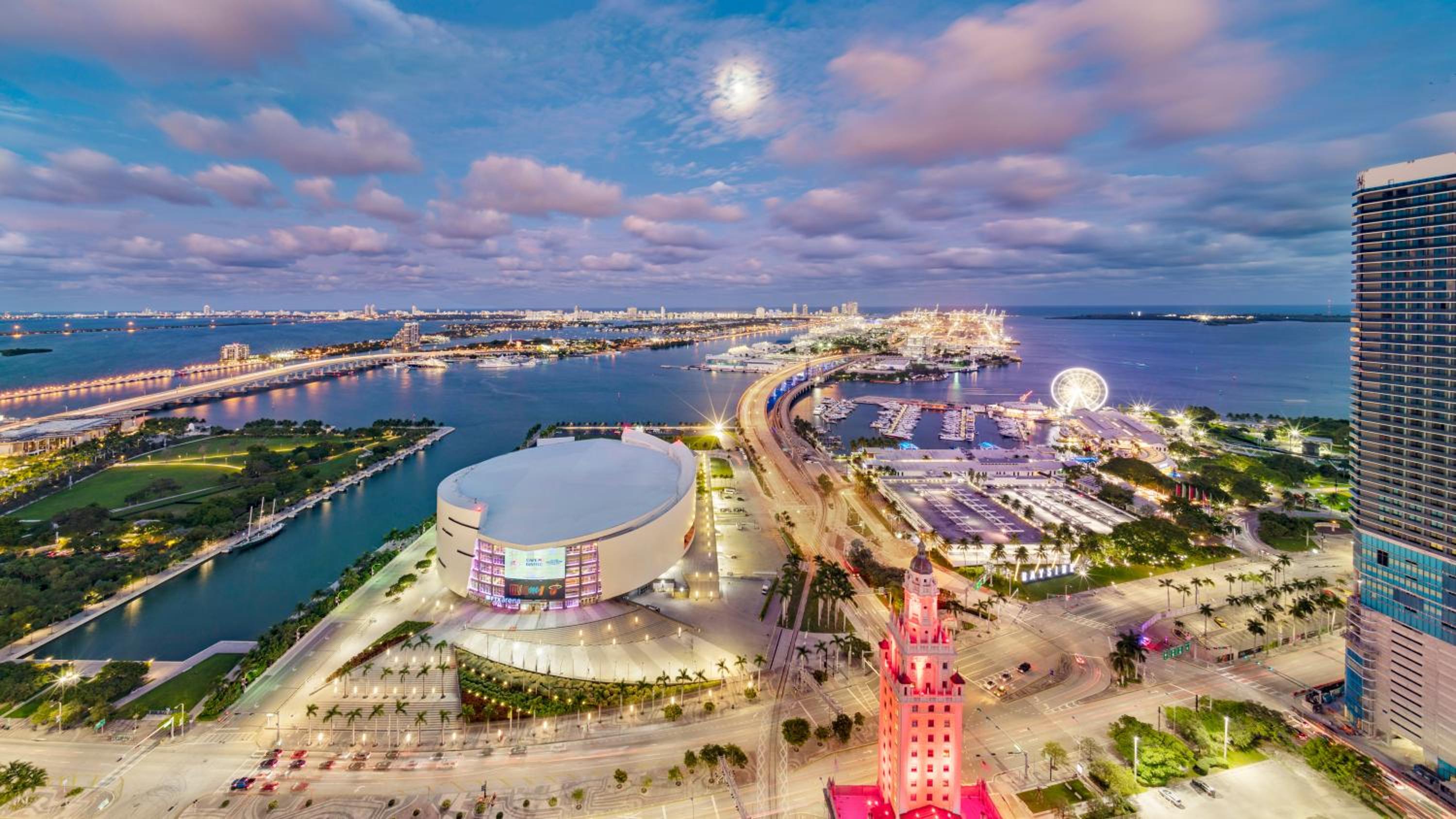 Global Luxury Suites Miami Worldcenter