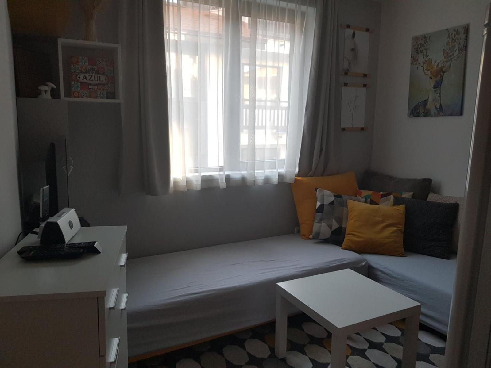 Gondola studio ENA view 3