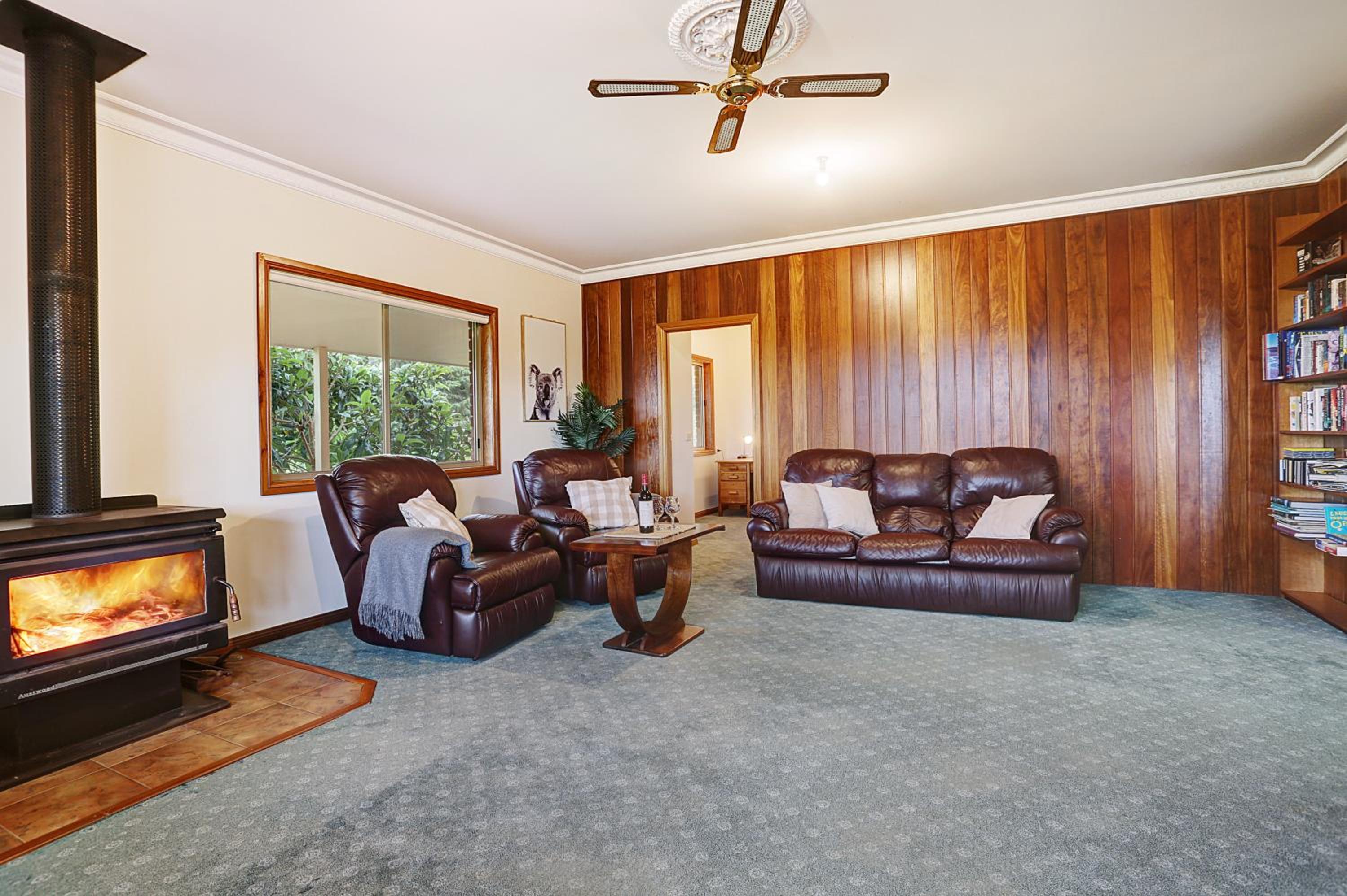 Farm Stay & Iconic Water Views - 32 Zachary Drive