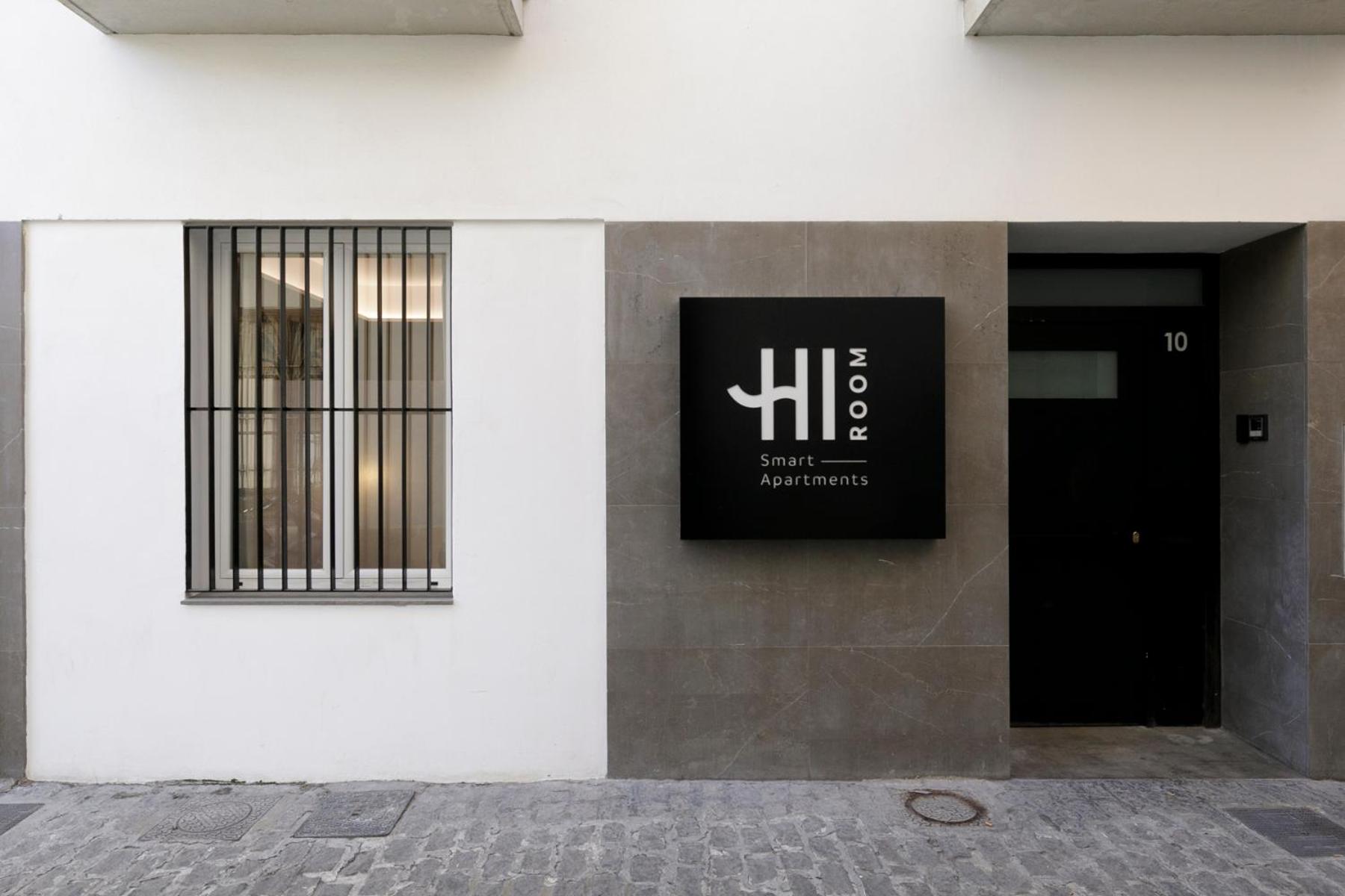 HI ROOM - Smart Apartments - HE 1 view 2