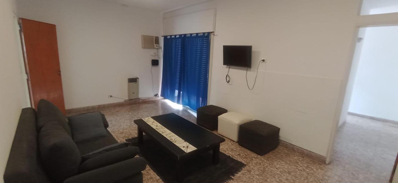 Departamento grande y céntrico - Image 2