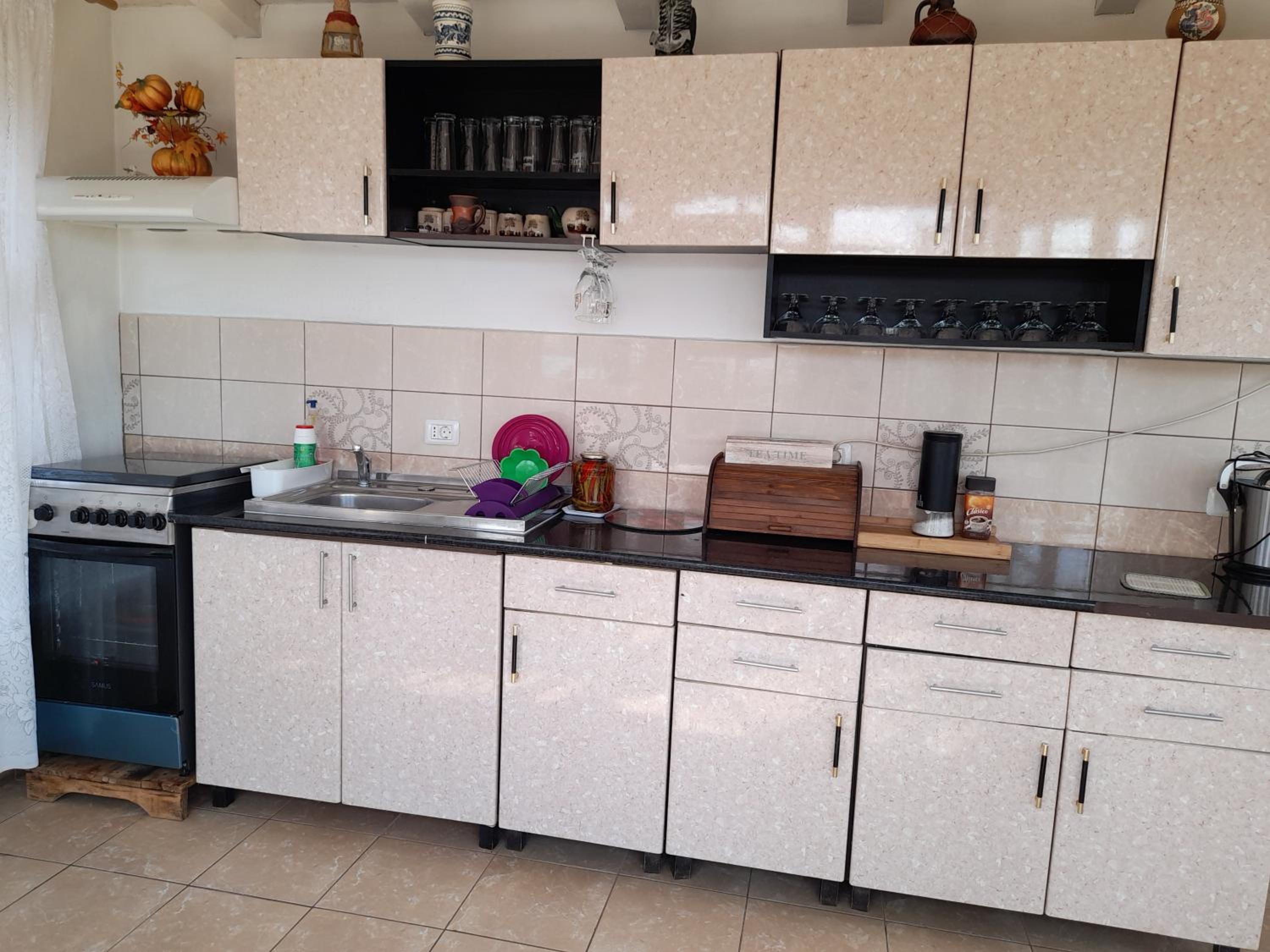 Photo 46