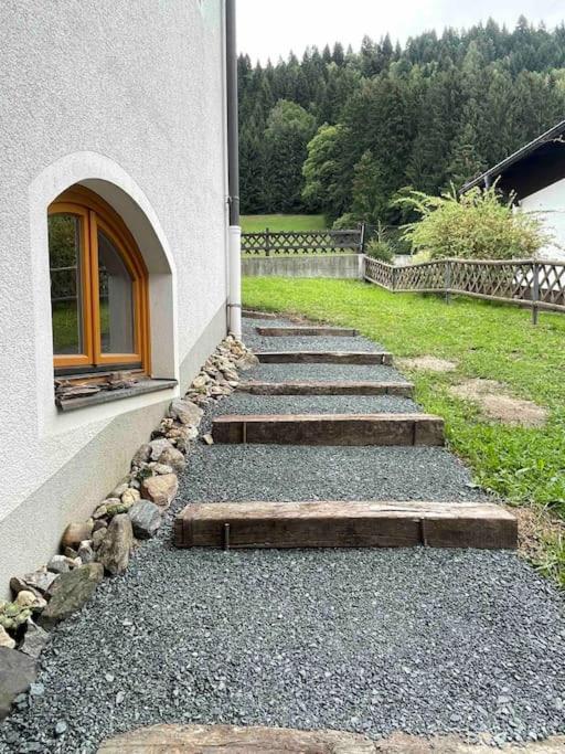 Casa de la Paz, Millstatt - geräumige neu ausgestattete FeWo mit Seeblick und Bergpanorama