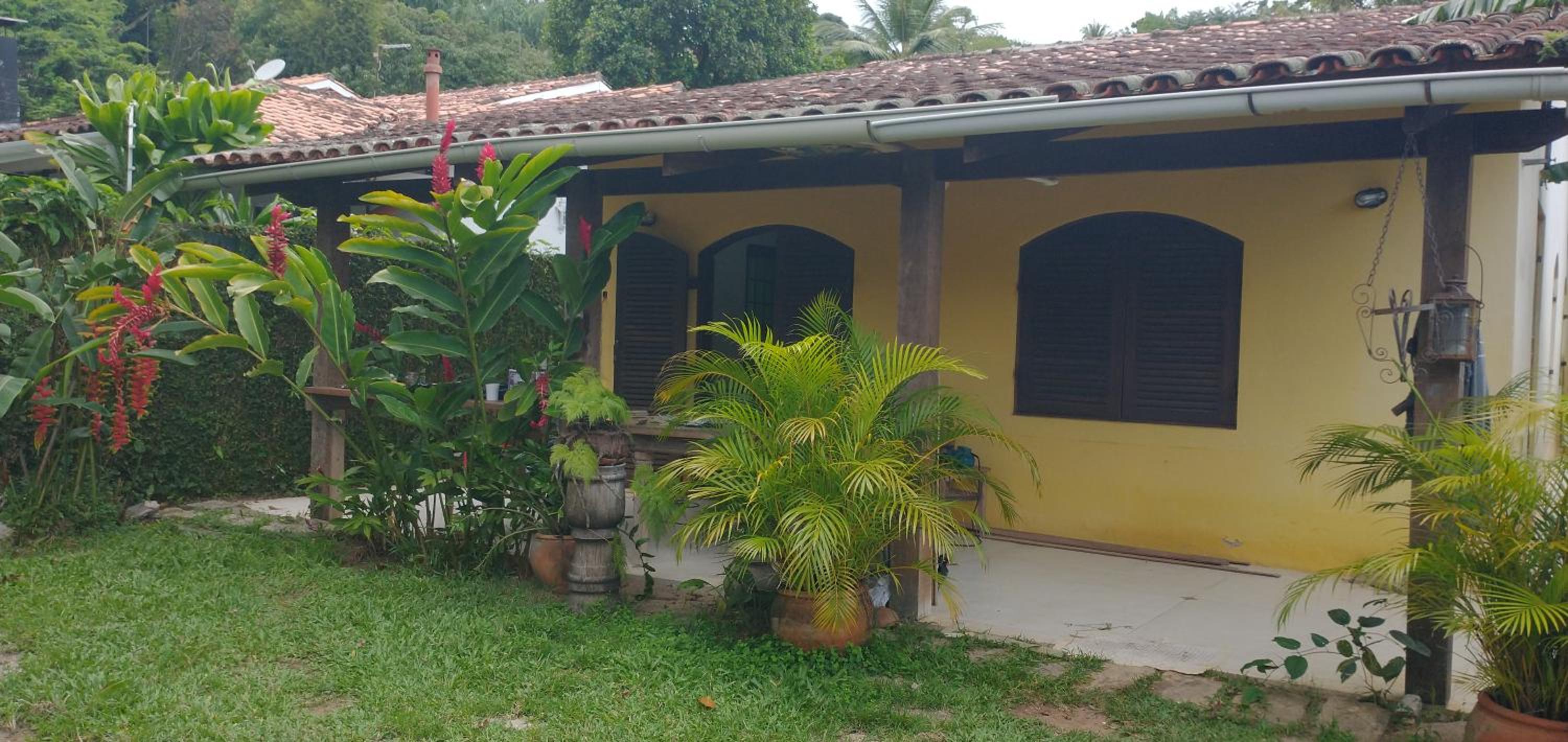 Ilhabela 150m da praia