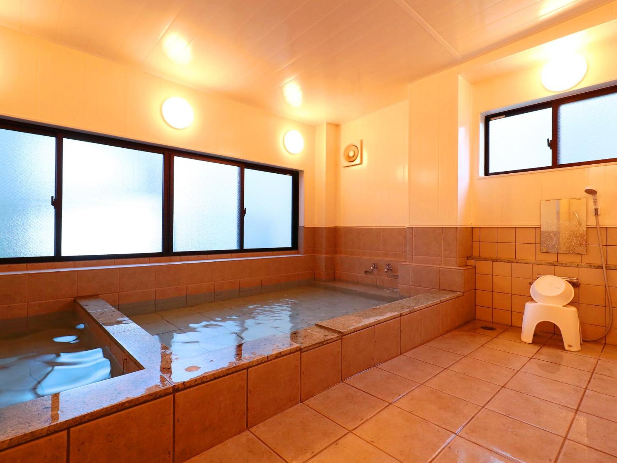 Photo 8