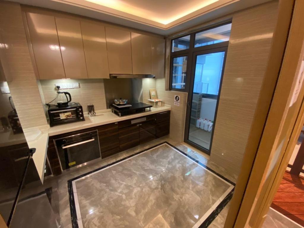 JB City CIQ-R&F Shopping Mall Apartment