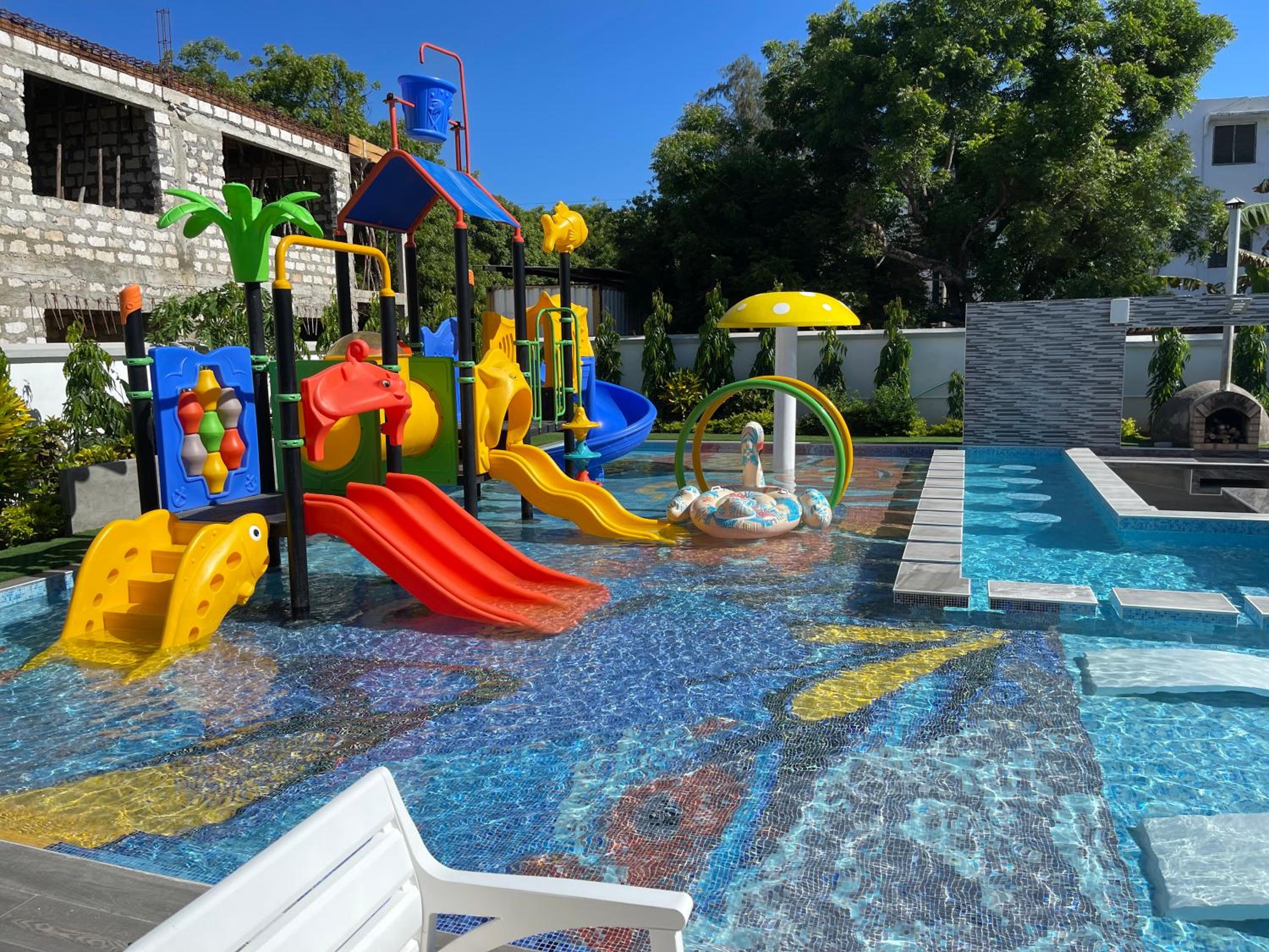 Bingo House Watamu, A Modern 5-Bedroom Villa with Pool, A Kids Heaven view 5