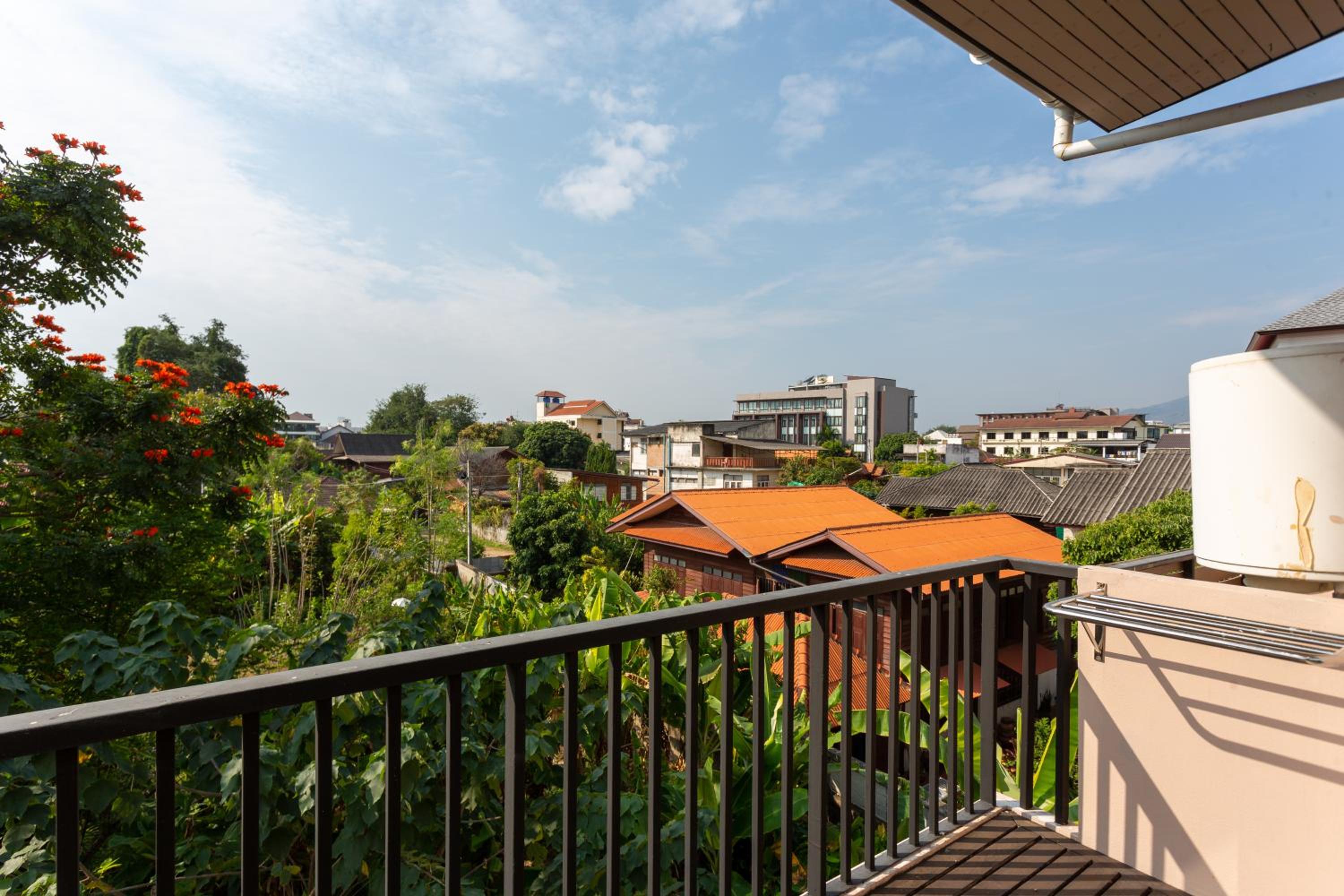 Studio 365 Serviced Apartments