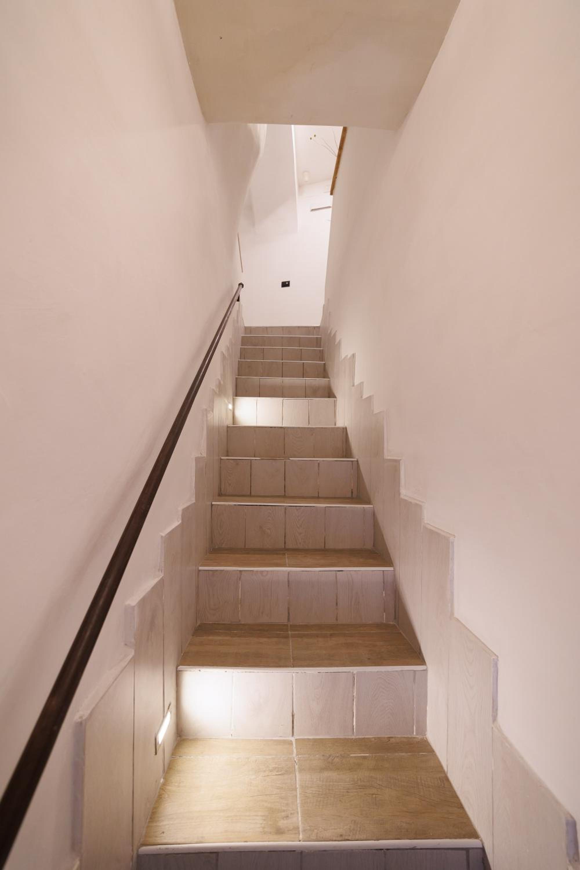 Legno Suite By HouseinNaples