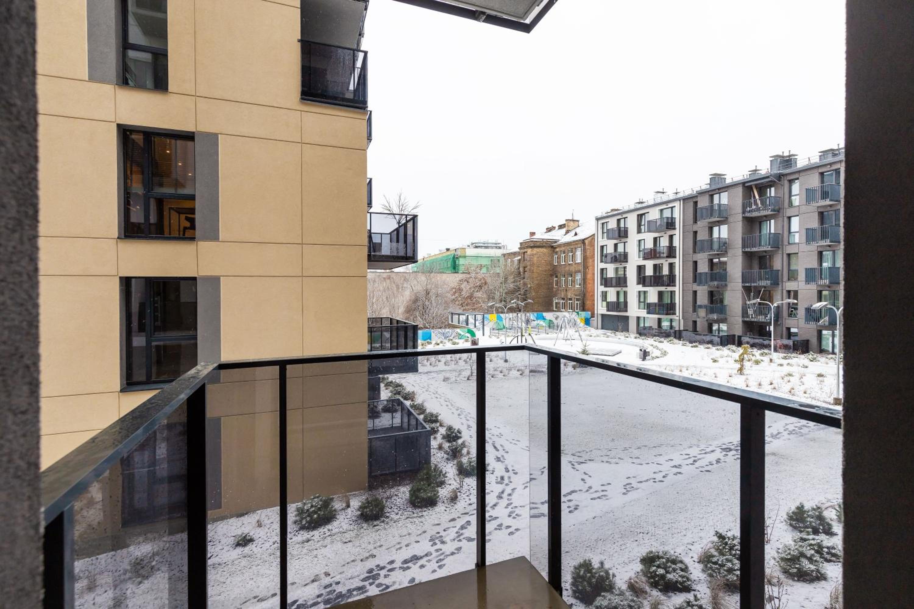 #stayhere Modern & Compact 1BDR Uptown Vilnius view 3