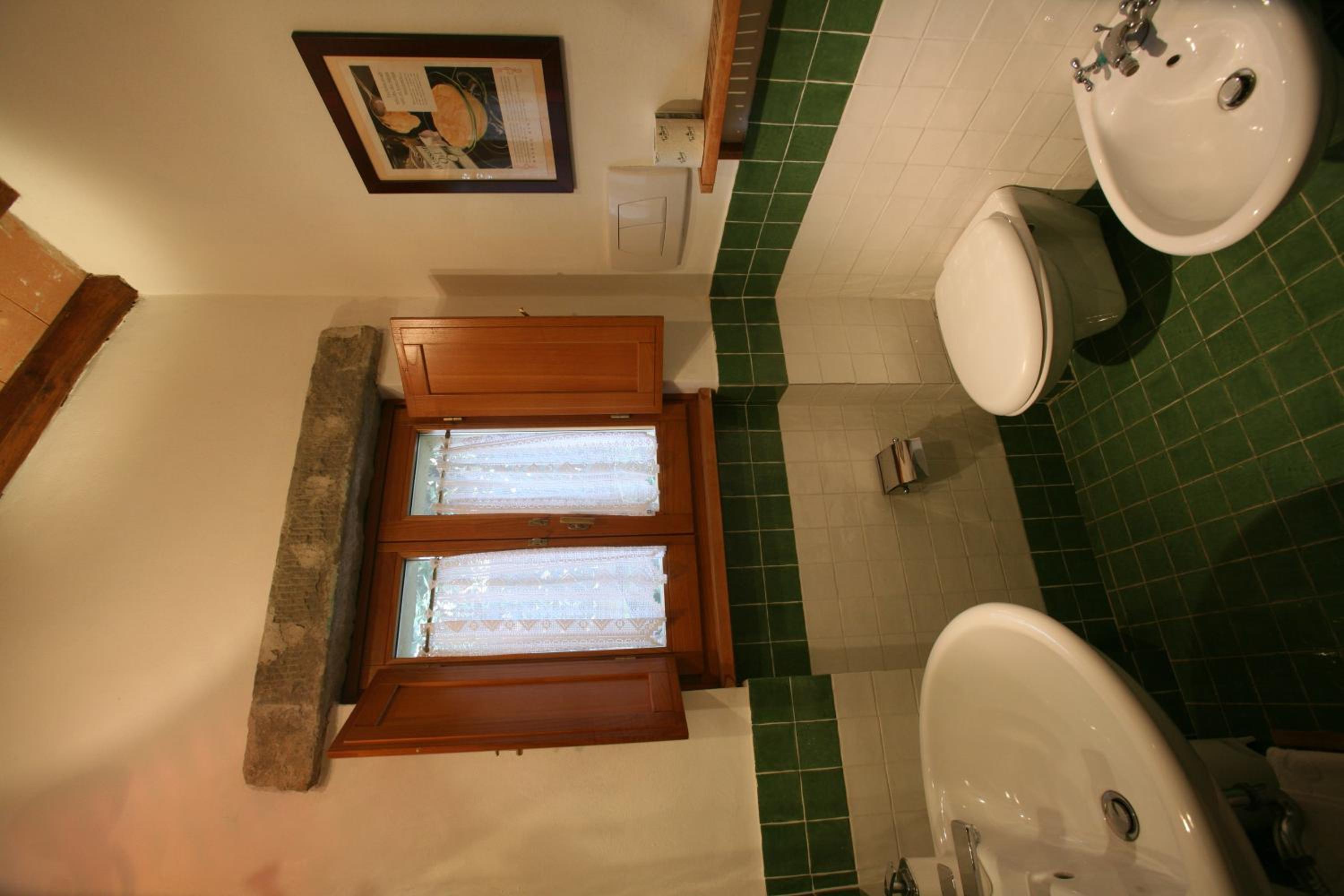 Photo 46