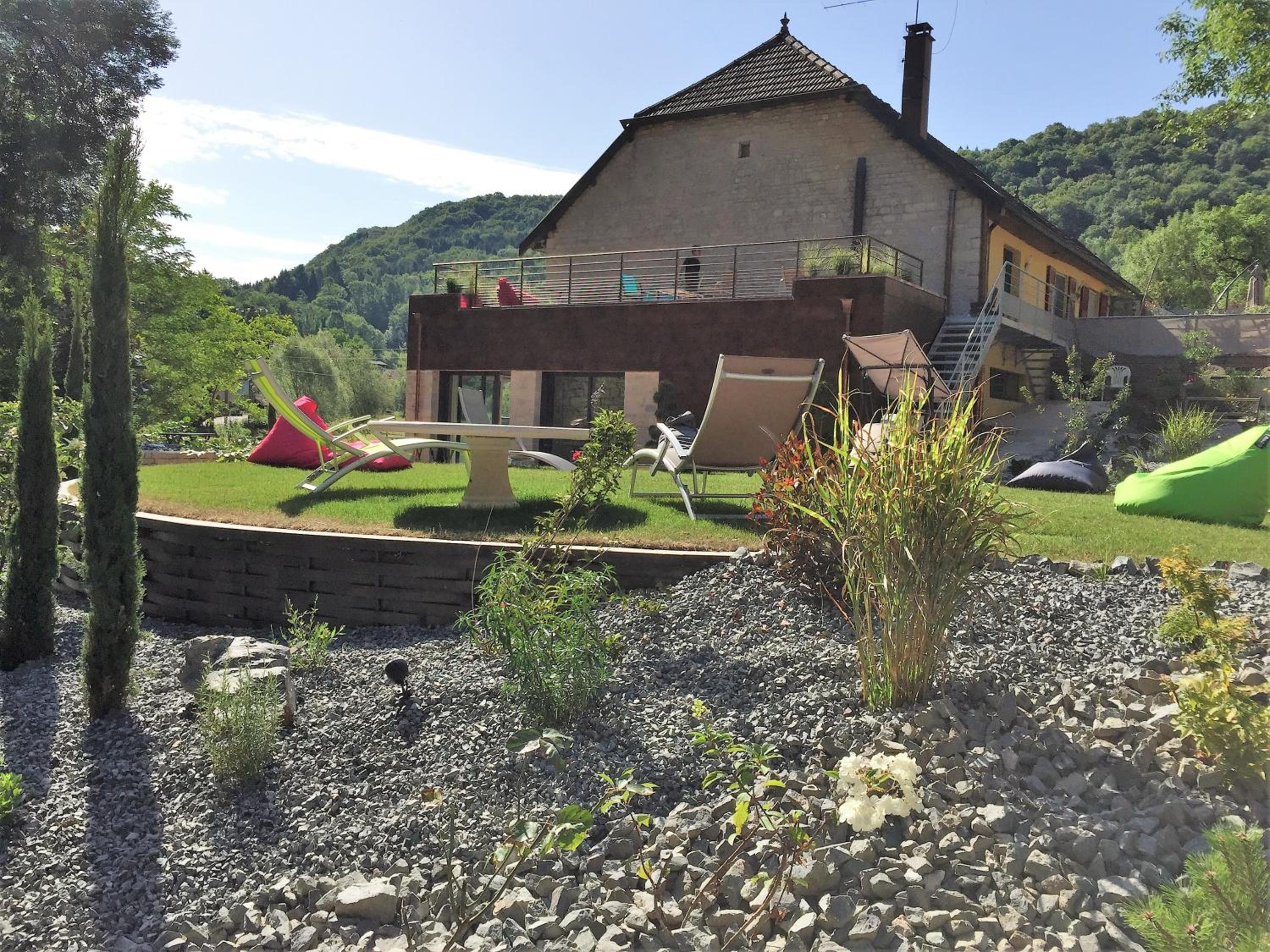 Domaine et chambres d'Hôtes des Fées view 3