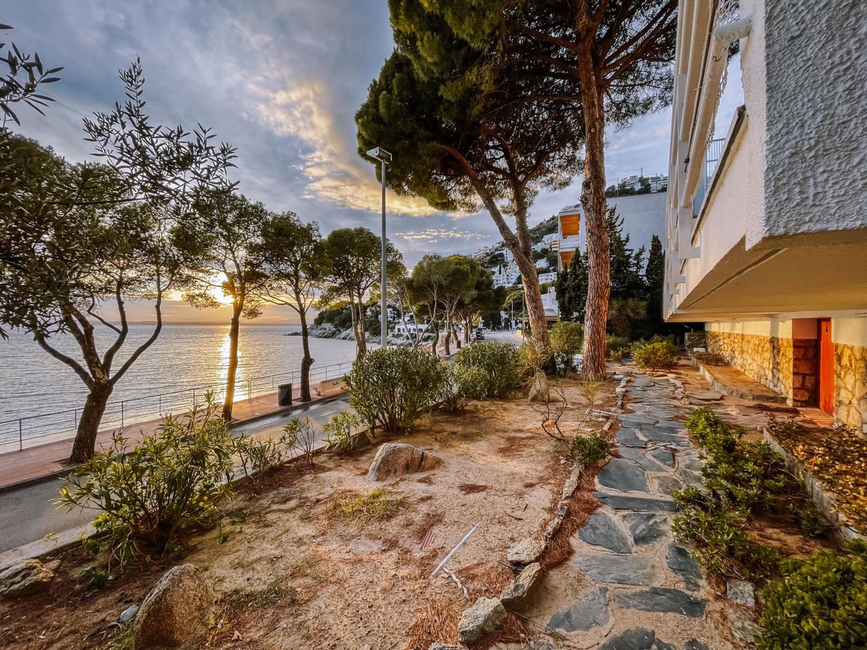 Agi Marina Apartments
