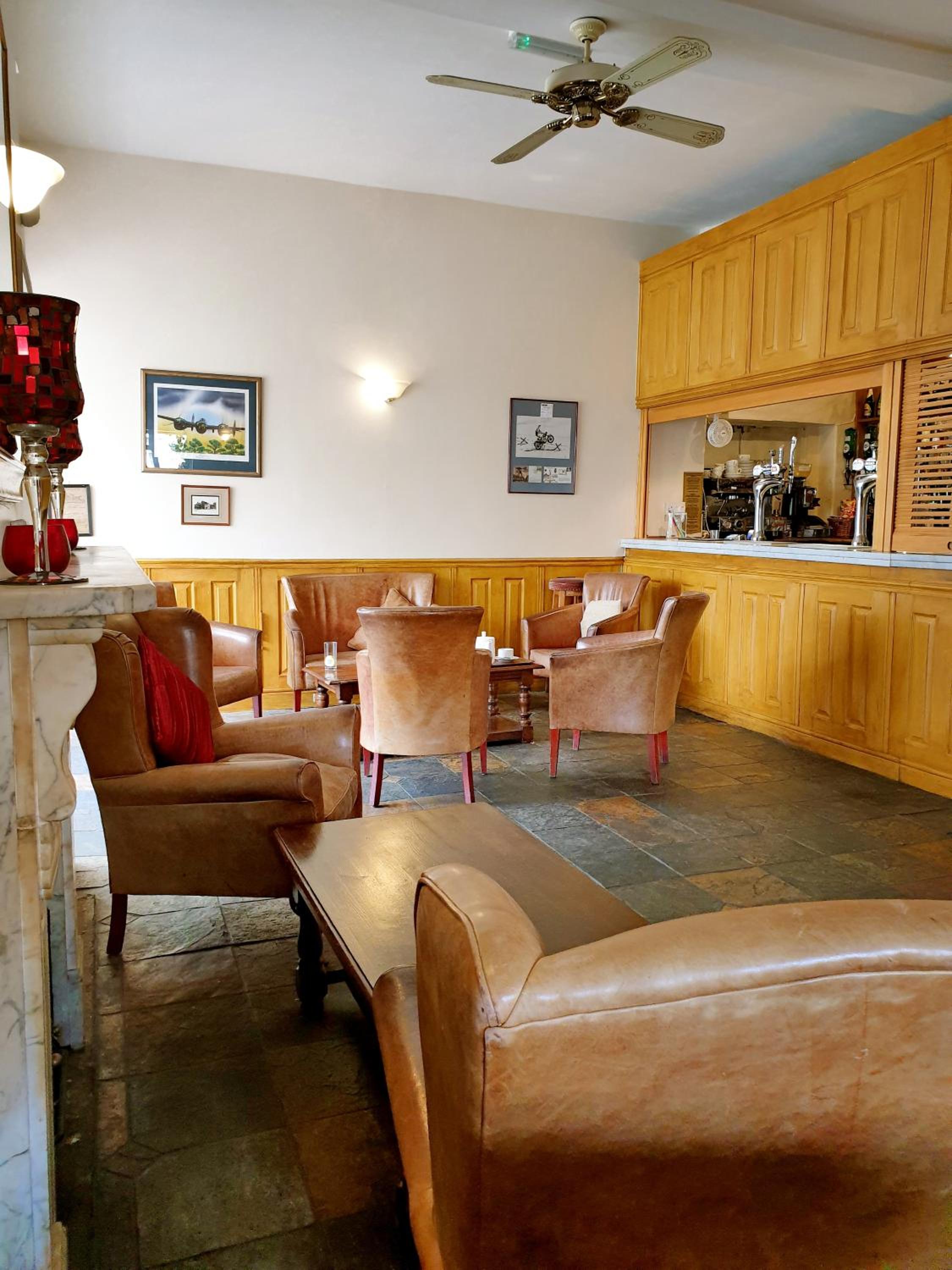 lounge