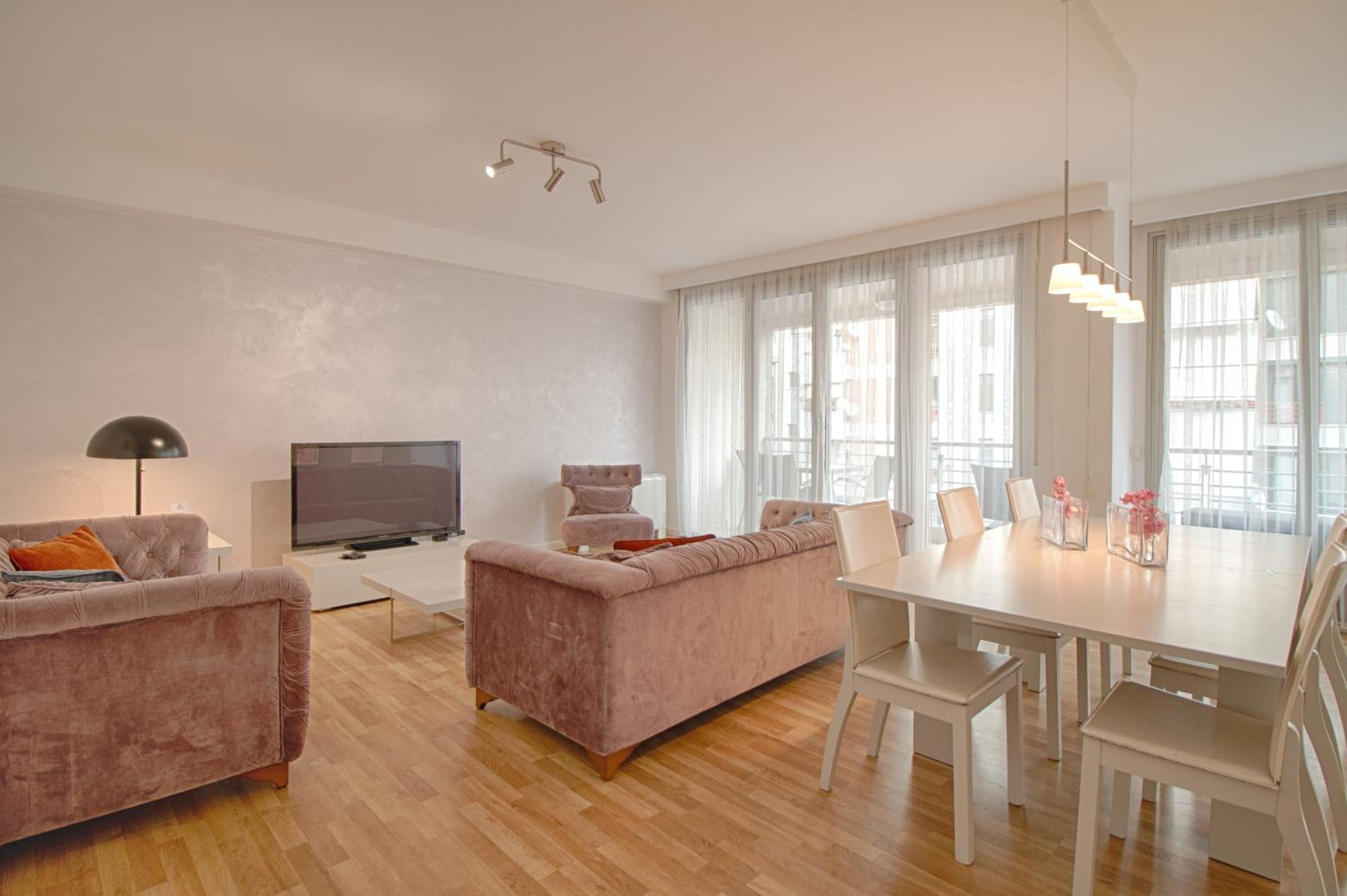 THE ROOMS - Serviced Apartments Tirana — photo 43