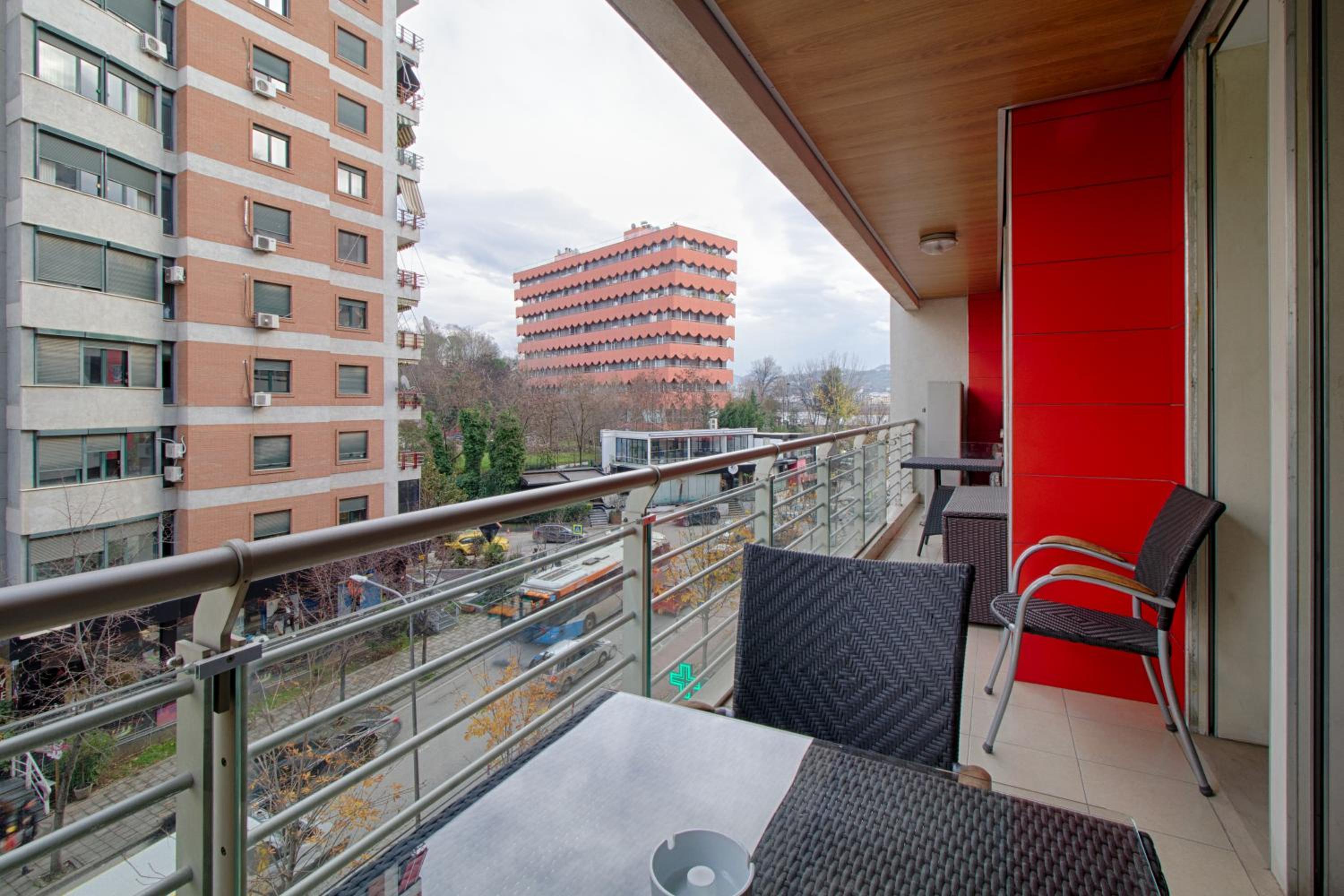 THE ROOMS - Serviced Apartments Tirana