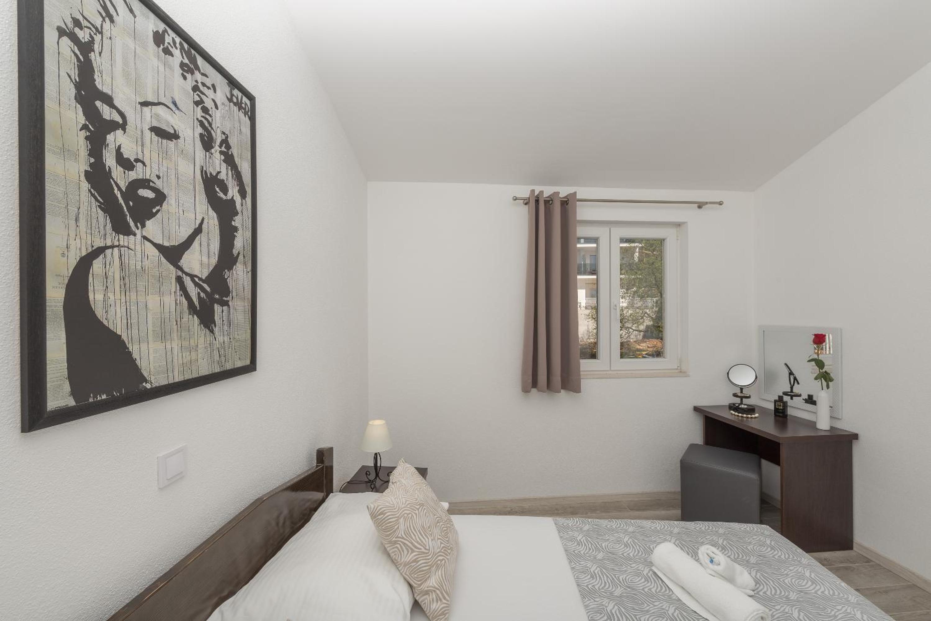 Bilin san apartments