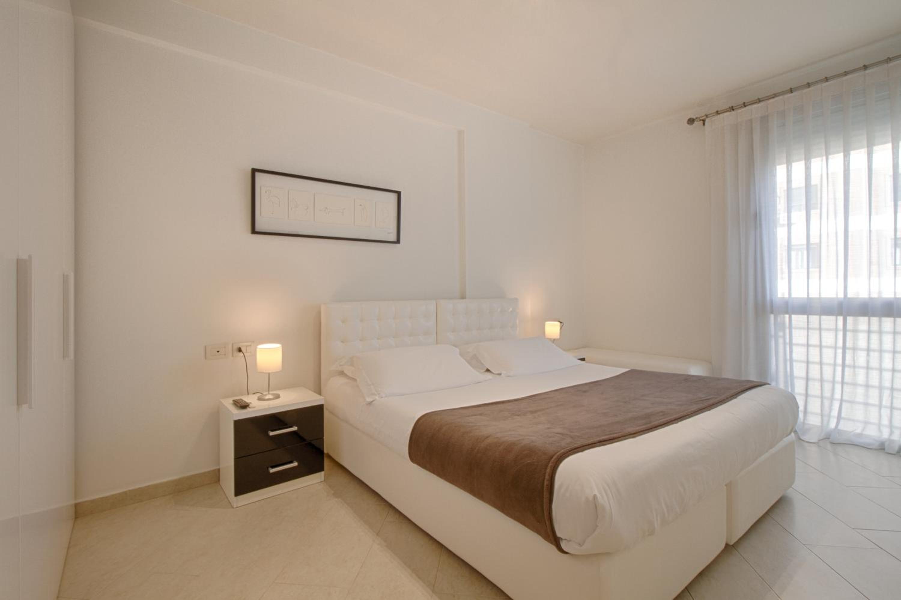 THE ROOMS - Serviced Apartments Tirana — photo 30