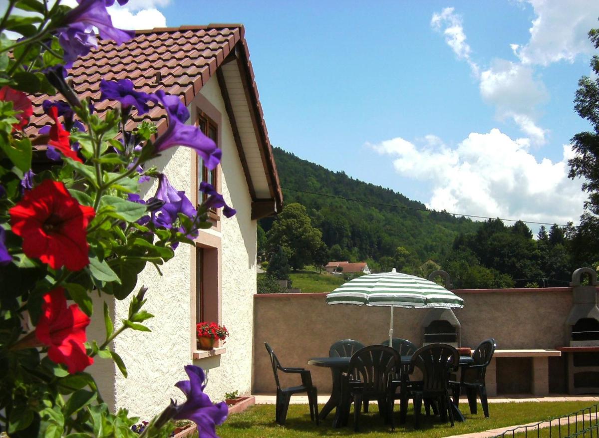 Le Gite de Groupe du Domaine du Châtelet view 2