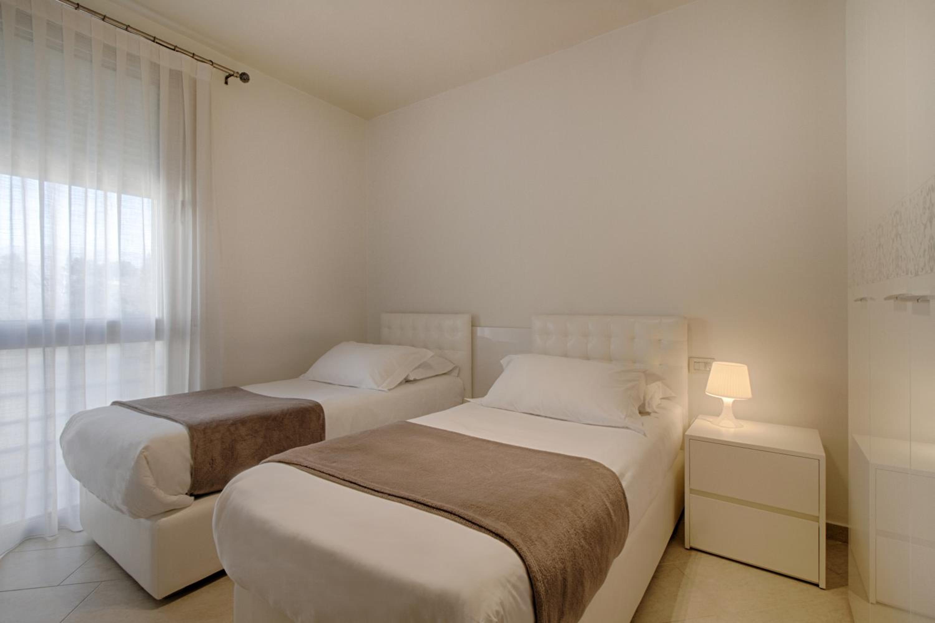 THE ROOMS - Serviced Apartments Tirana — photo 26
