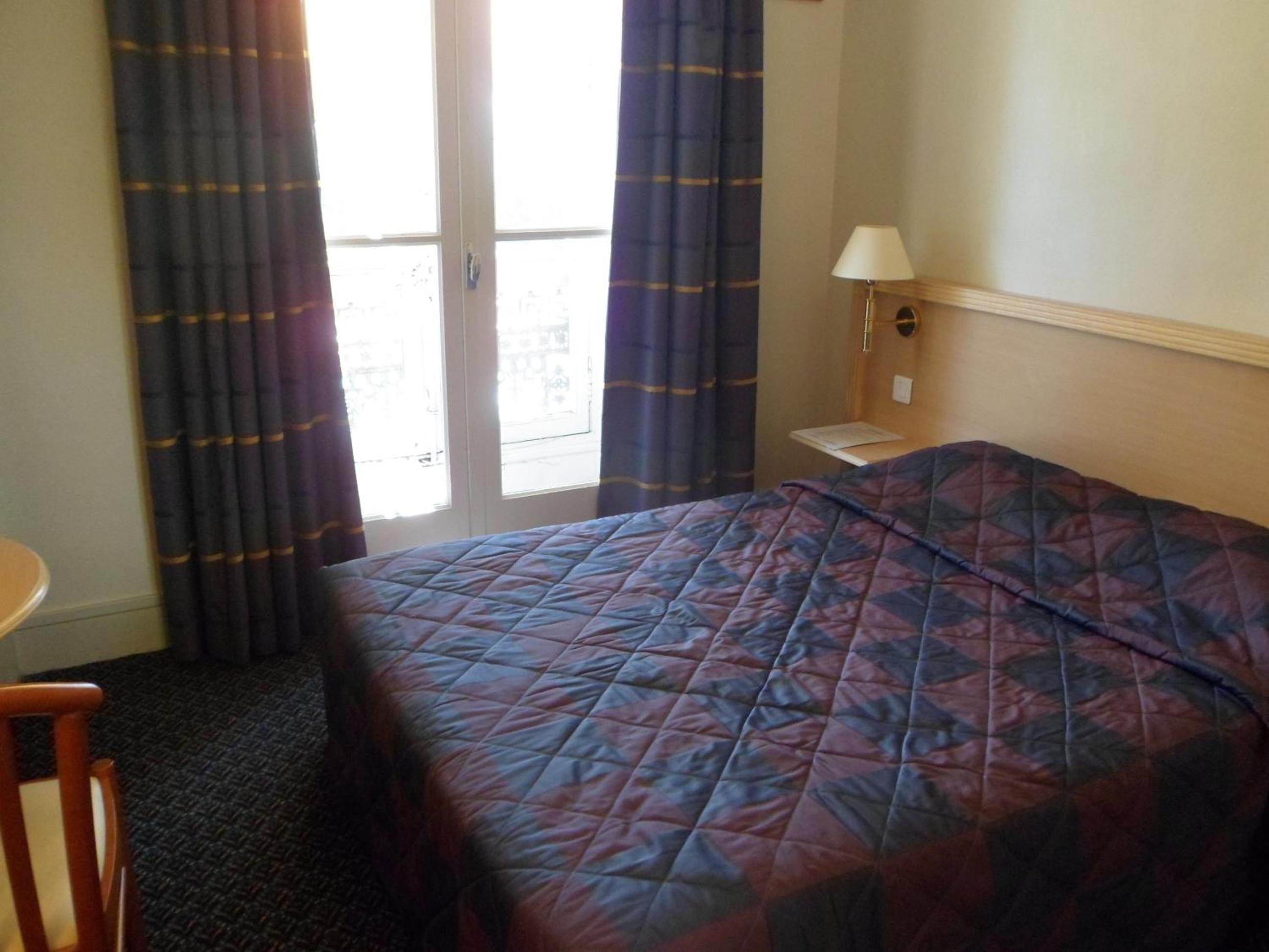 Hotel Le Bourbon Pau Centre en Pau