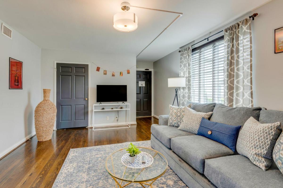 Nashville Flat Close to Downtown 101 view 2