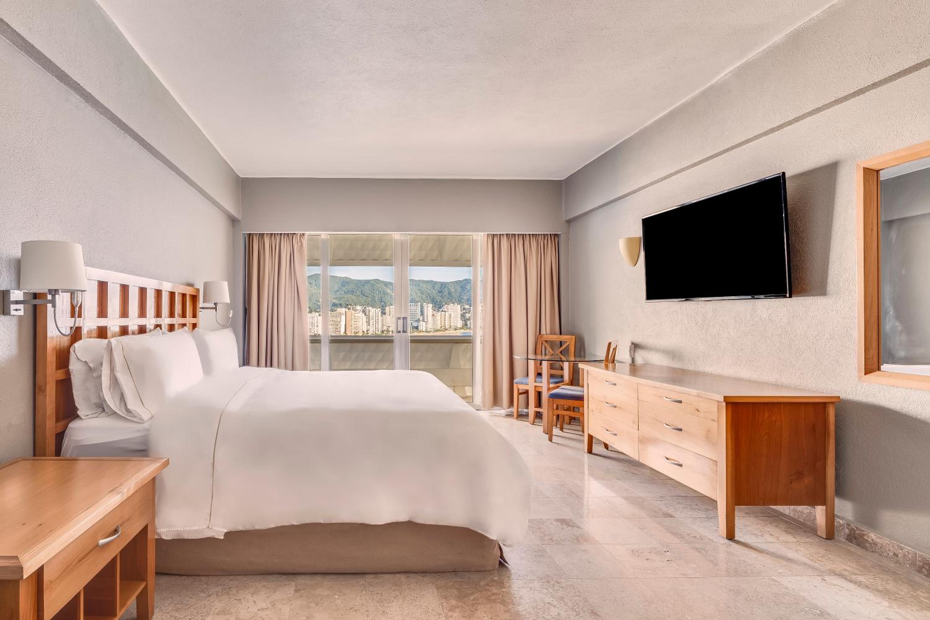 Acapulco Vacations - Fiesta Americana Acapulco Villas - Property Image 3