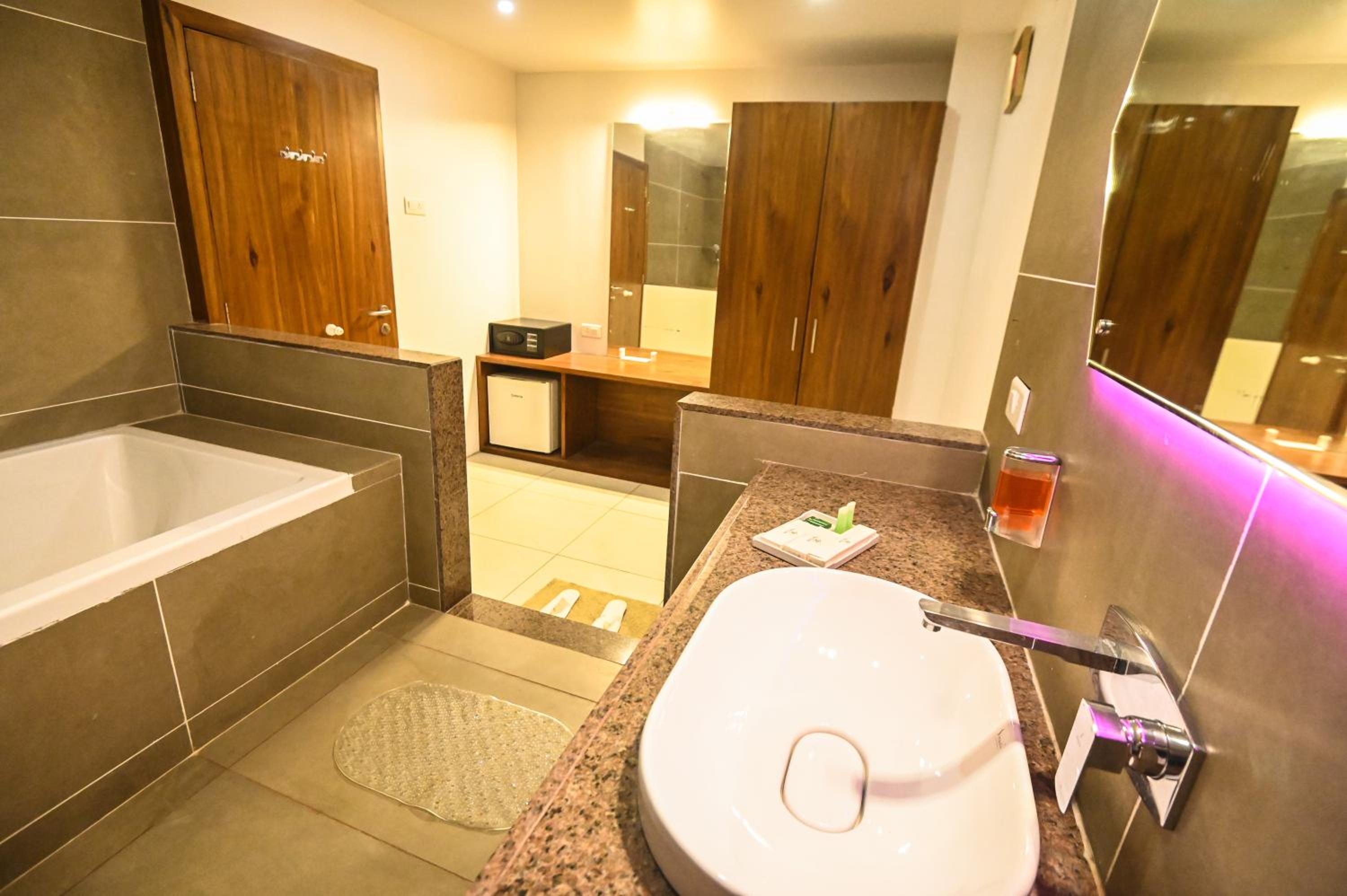 The Divine Resort Somnath