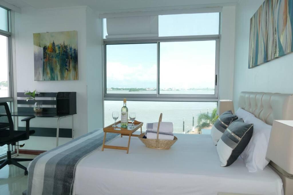 Ecusuites Resort Riverfront Family Dept Santa Ana Gye