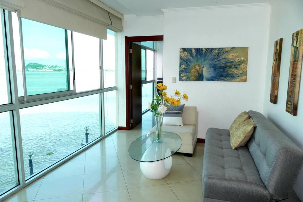 Ecusuites Resort Riverfront Family Dept Santa Ana Gye