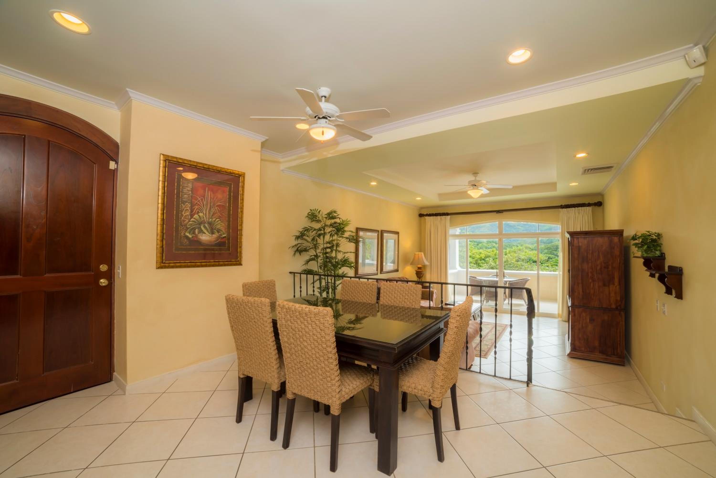 Colina 5D 3 bdr Golf View in Los Suenos