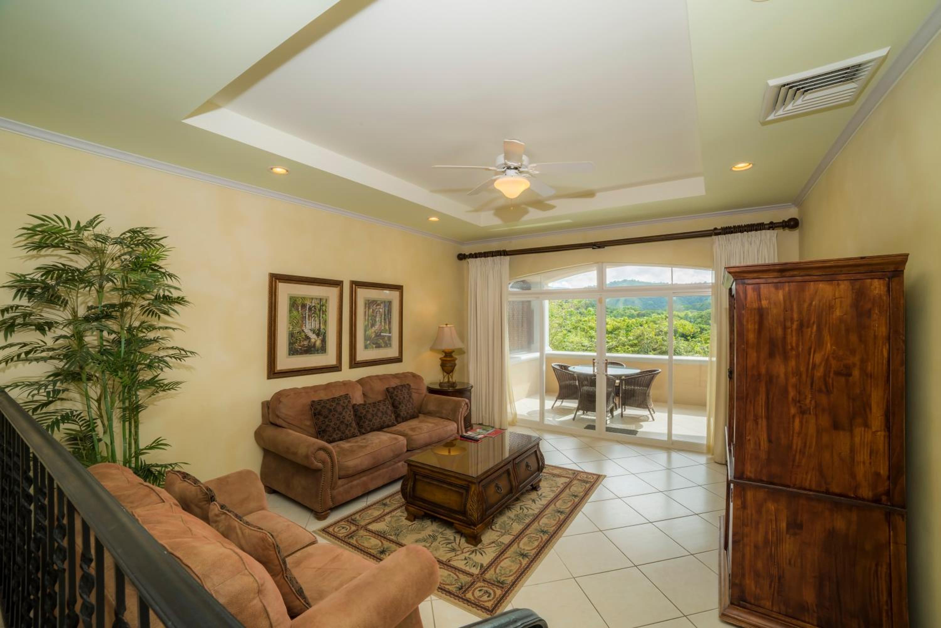 Colina 5D 3 bdr Golf View in Los Suenos