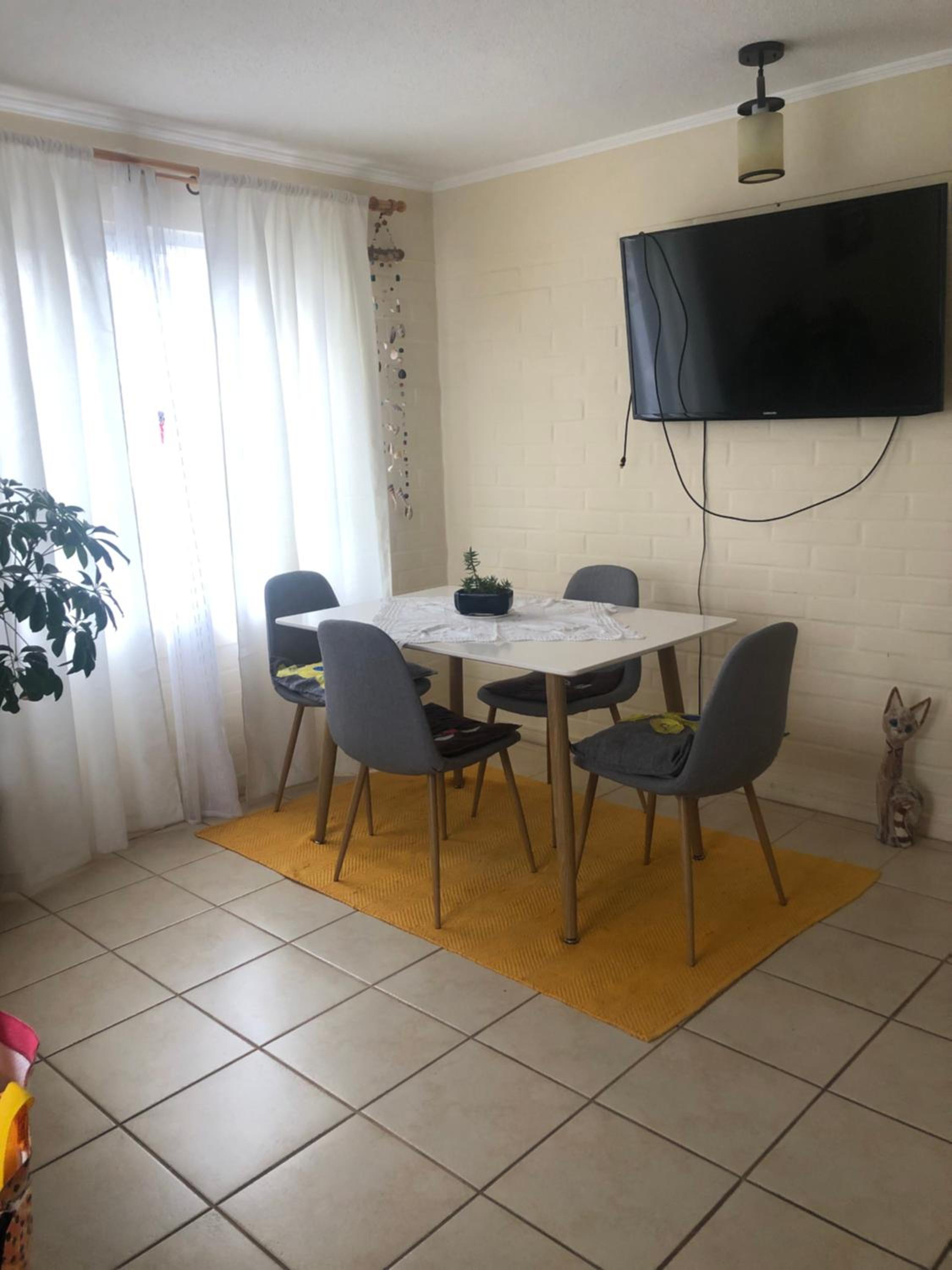 Comoda y amplia casa en sector residencial