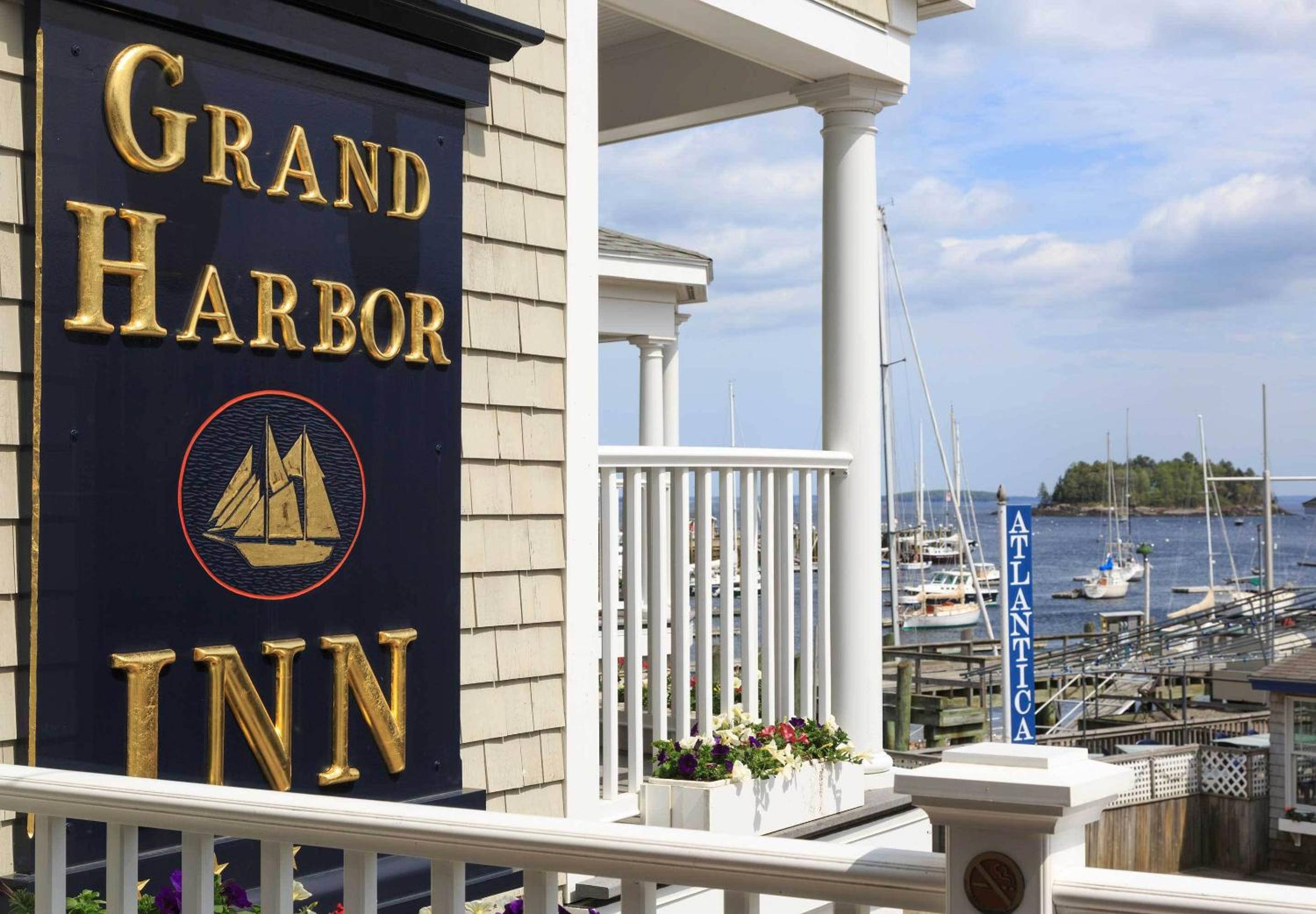 Grand Harbor Inn