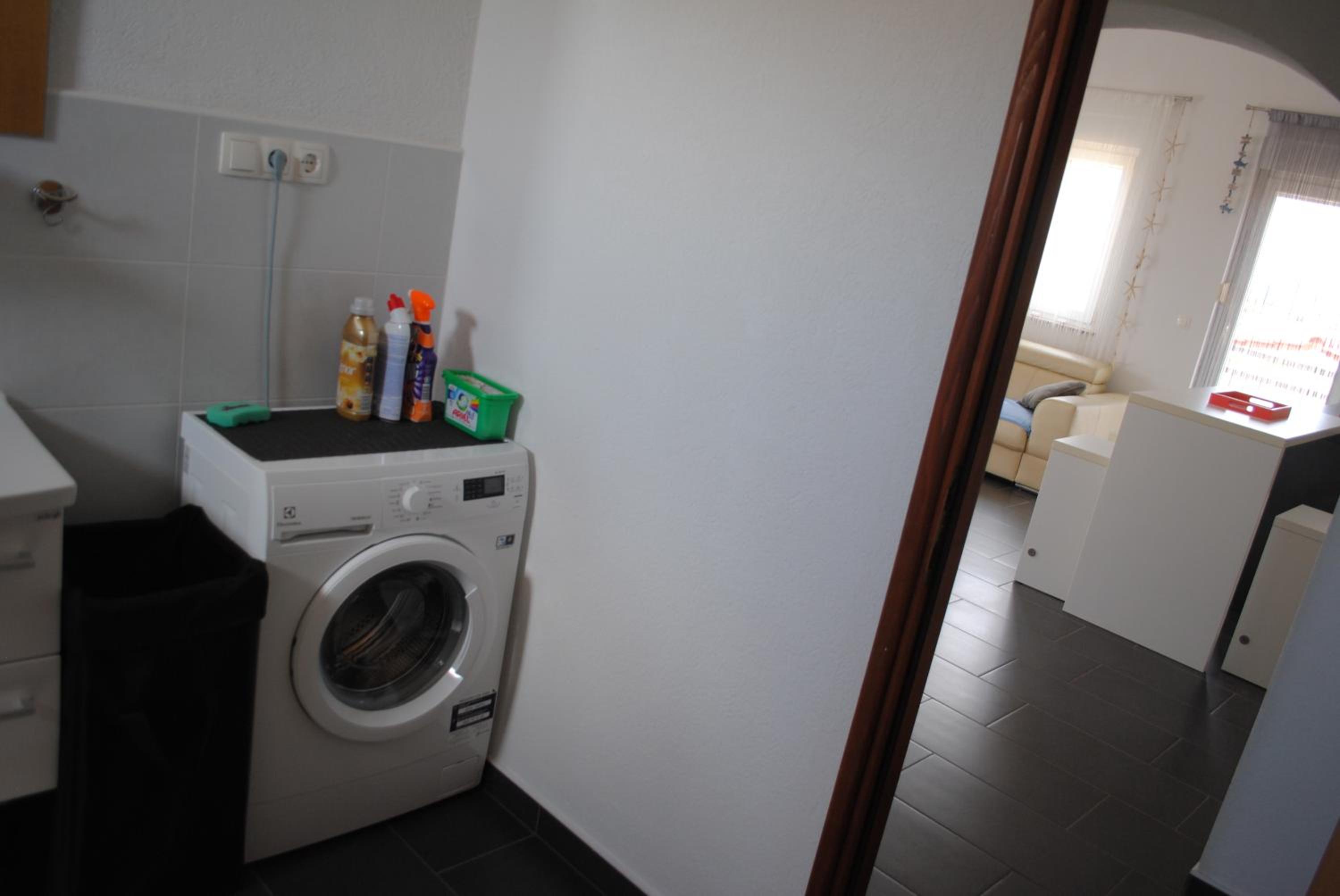 Photo 37