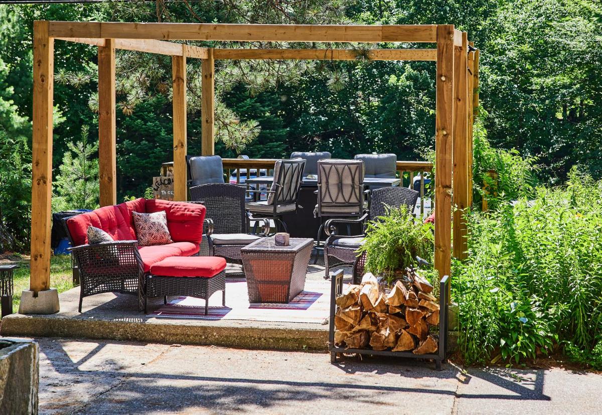 outdoor BBQ area