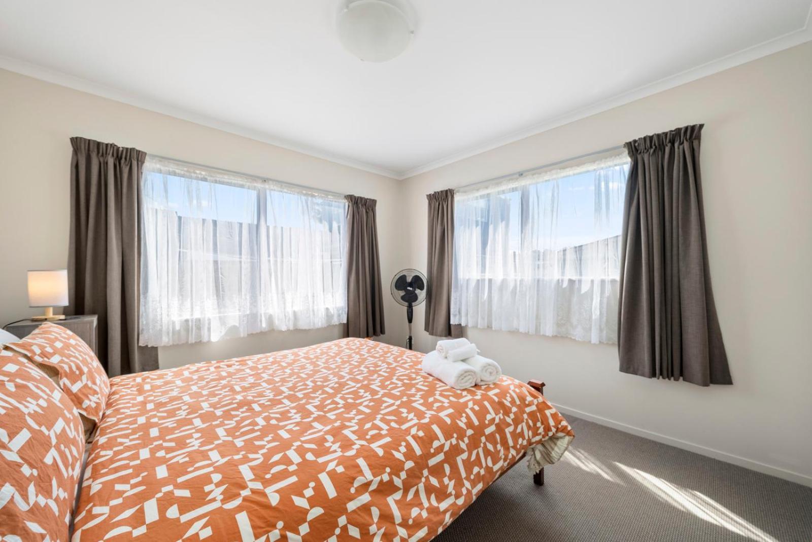 Hunia Haven - Himatangi Beach Holiday Home view 2