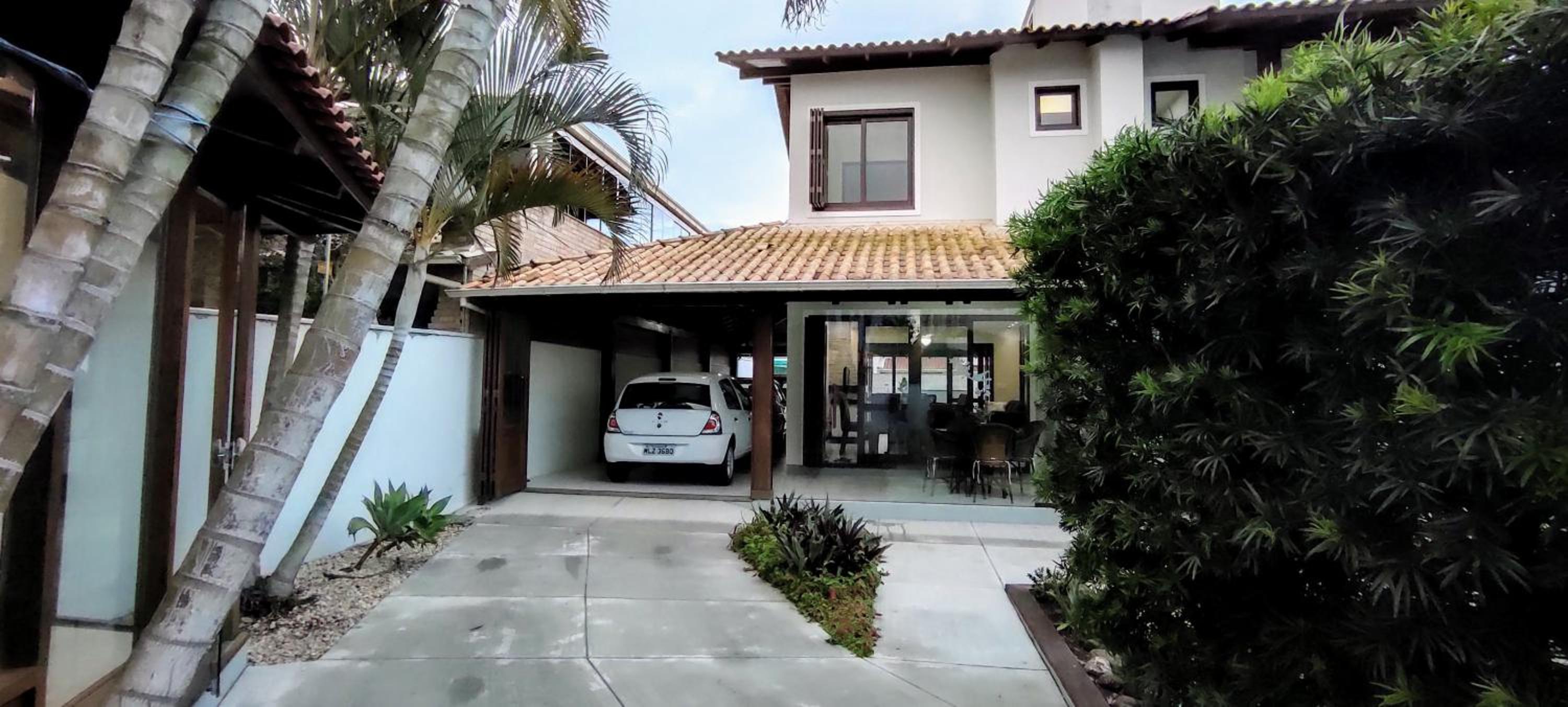 Casa nos Ingleses com piscina e jacuzzi