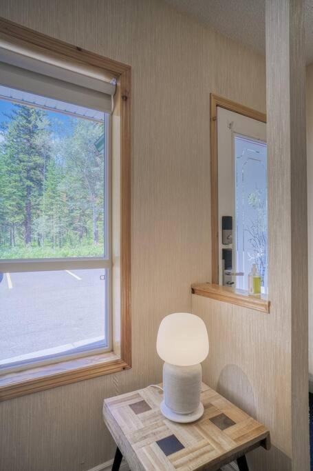 5 Mins to Banff - Cozy Townhome 2BR&2BATH - Banff Pass Included view 2