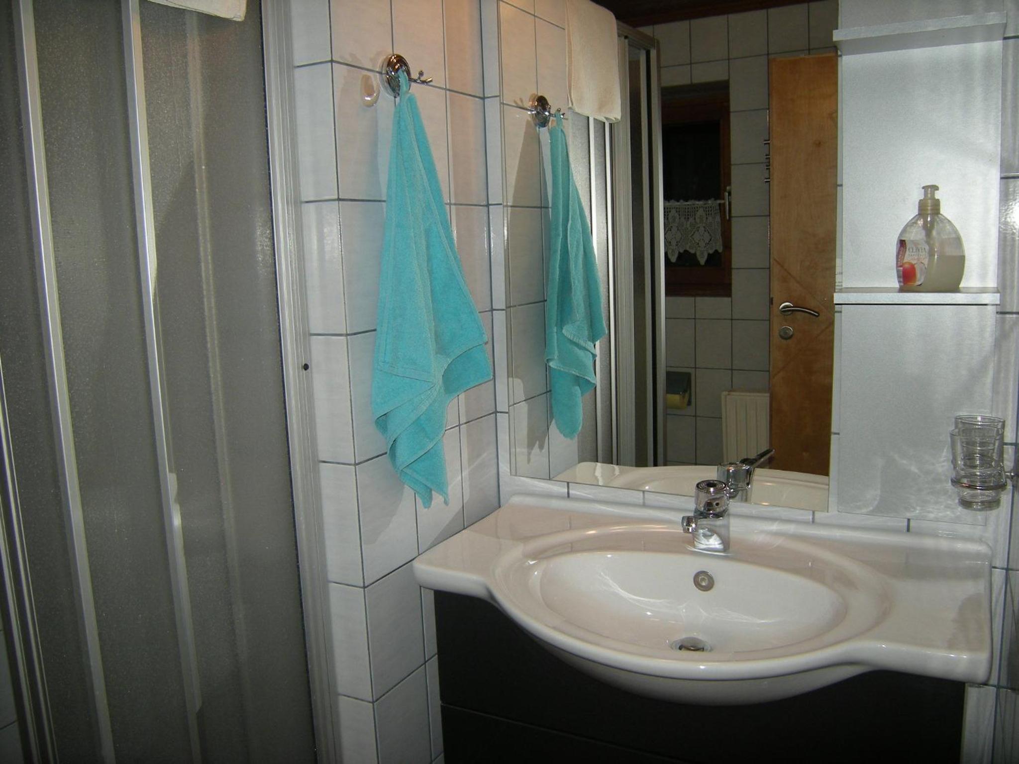 Photo 37