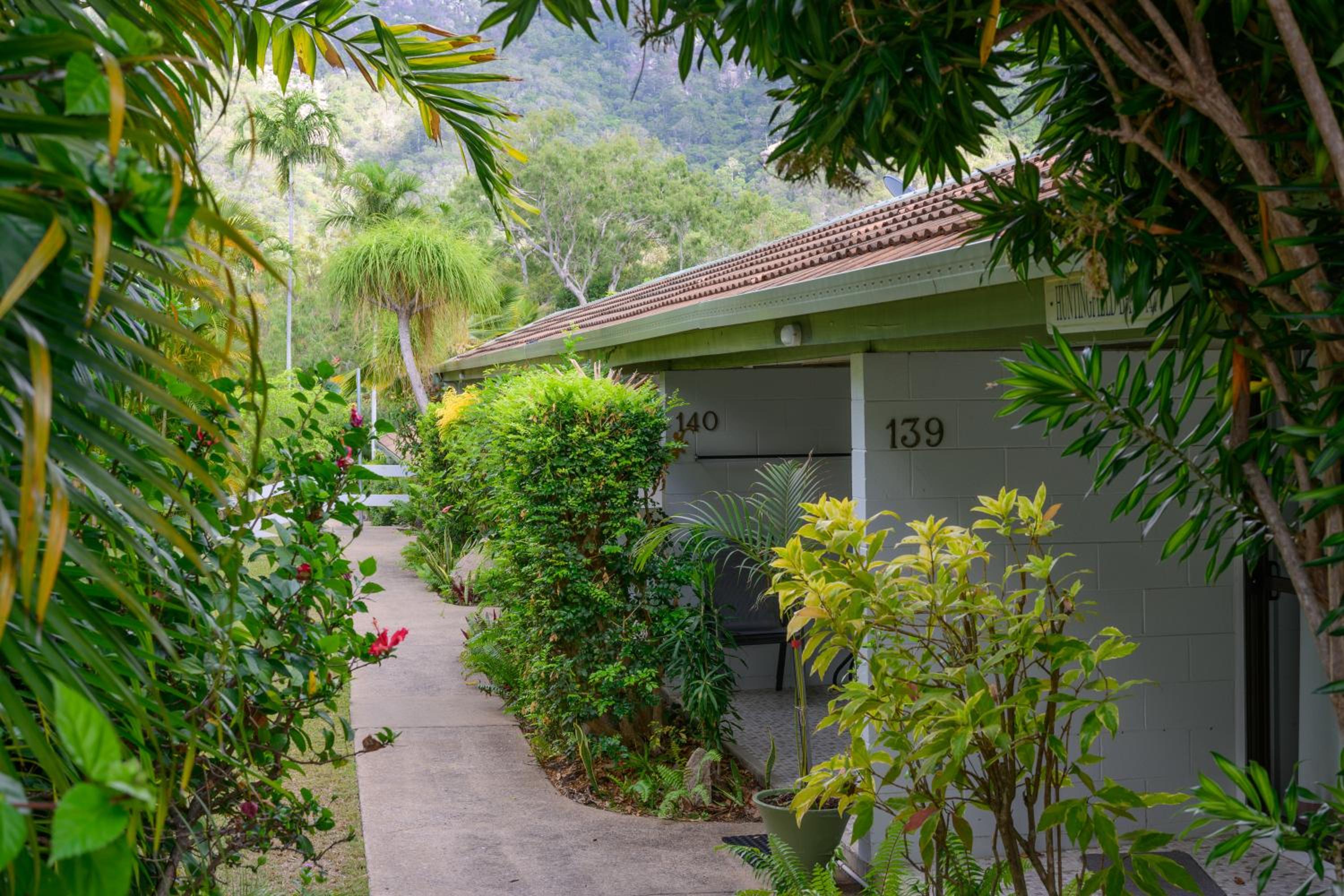 Hotel Amaroo On Mandalay, Magnetic Island - Image 1