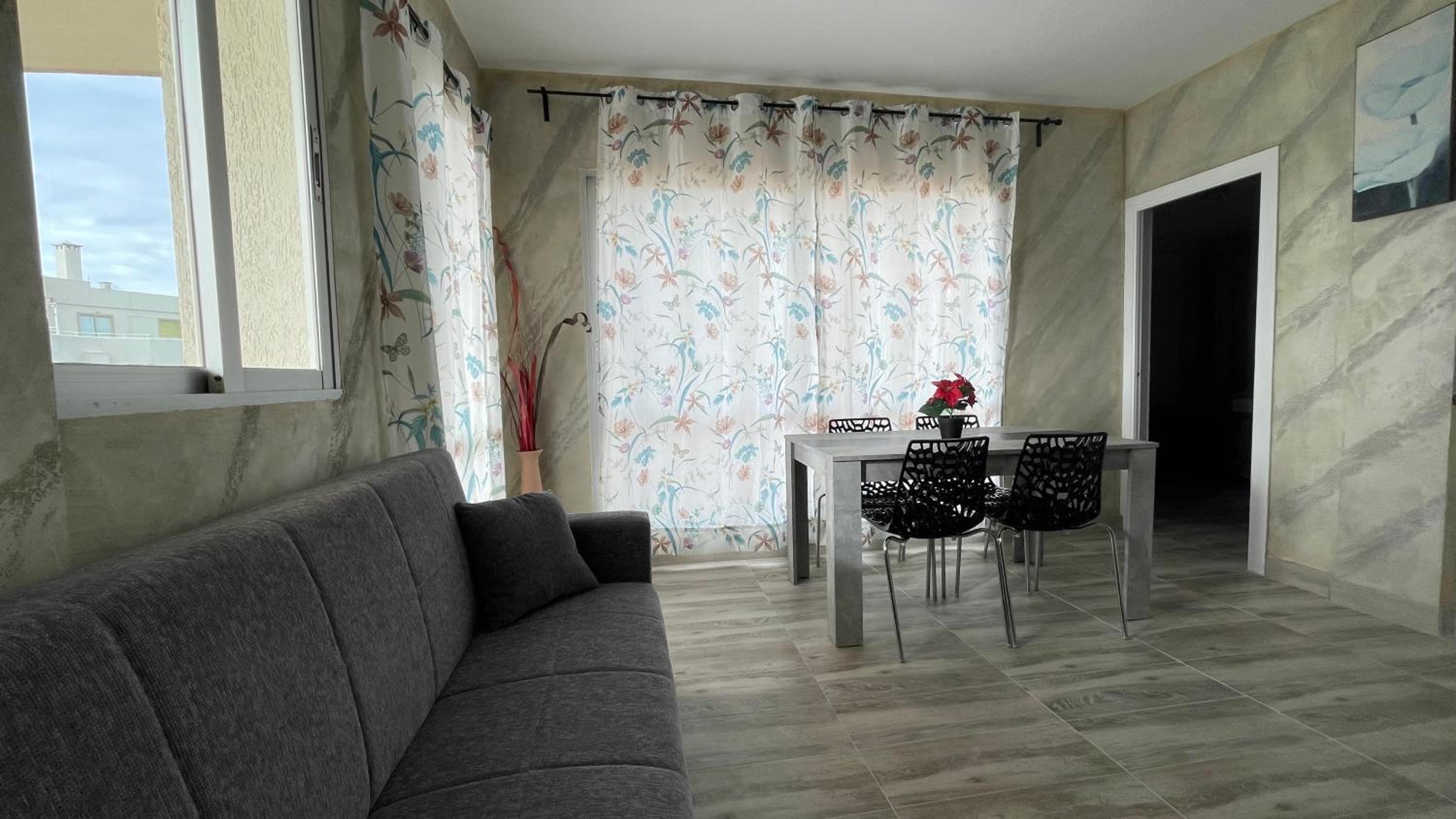 penthouse benal beach