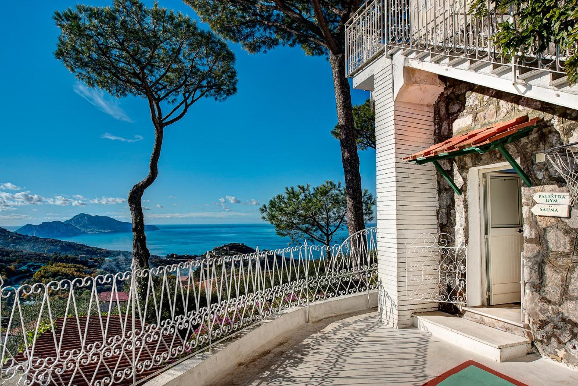 Villa Sole di Capri - Sea view house up to 18 people