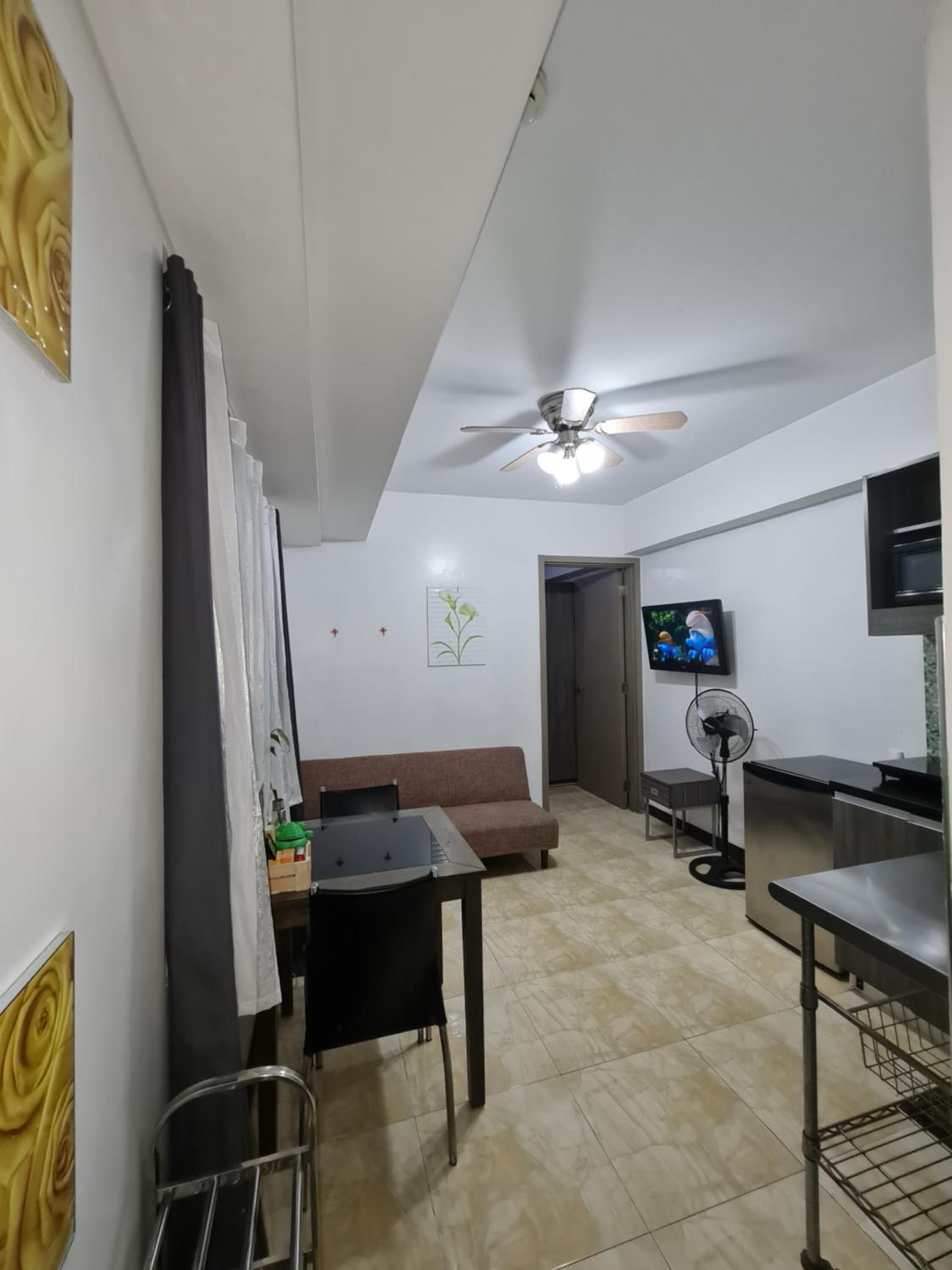 Solemare Parksuites Condominium - Condo R Us view 3
