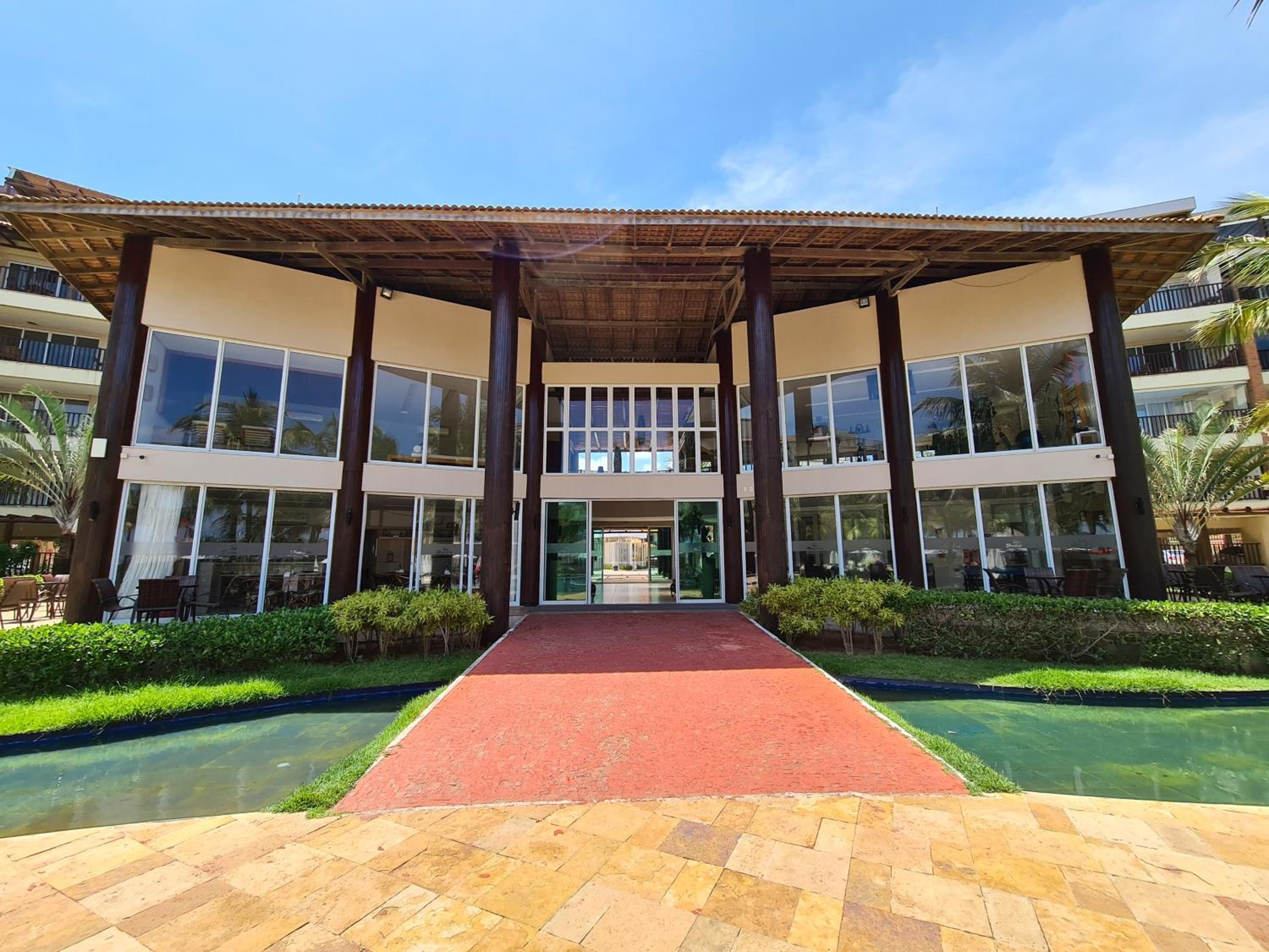 Hotel Beach Living Vista Mar - 3 Quartos - Pé na Areia - Image 1