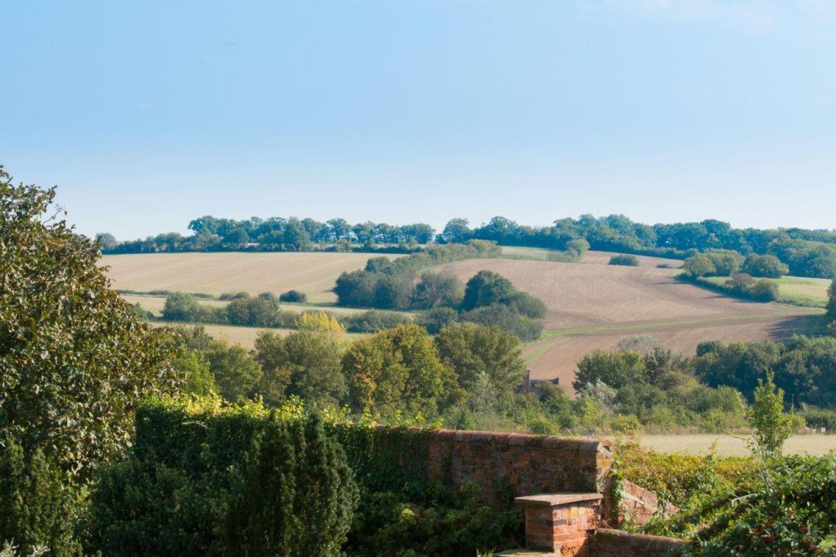 The Old Steam Mill, luxury, spacious, beautiful grounds, stunning location view 2