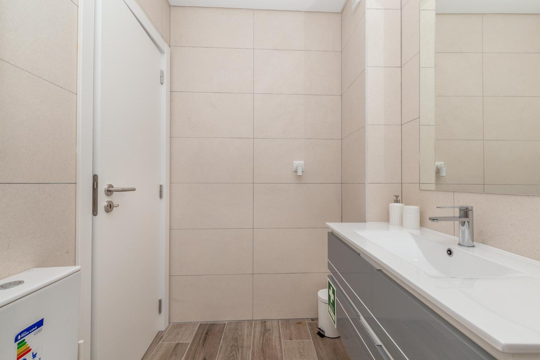 Akisol Olhão Sand en Olhão — bathroom