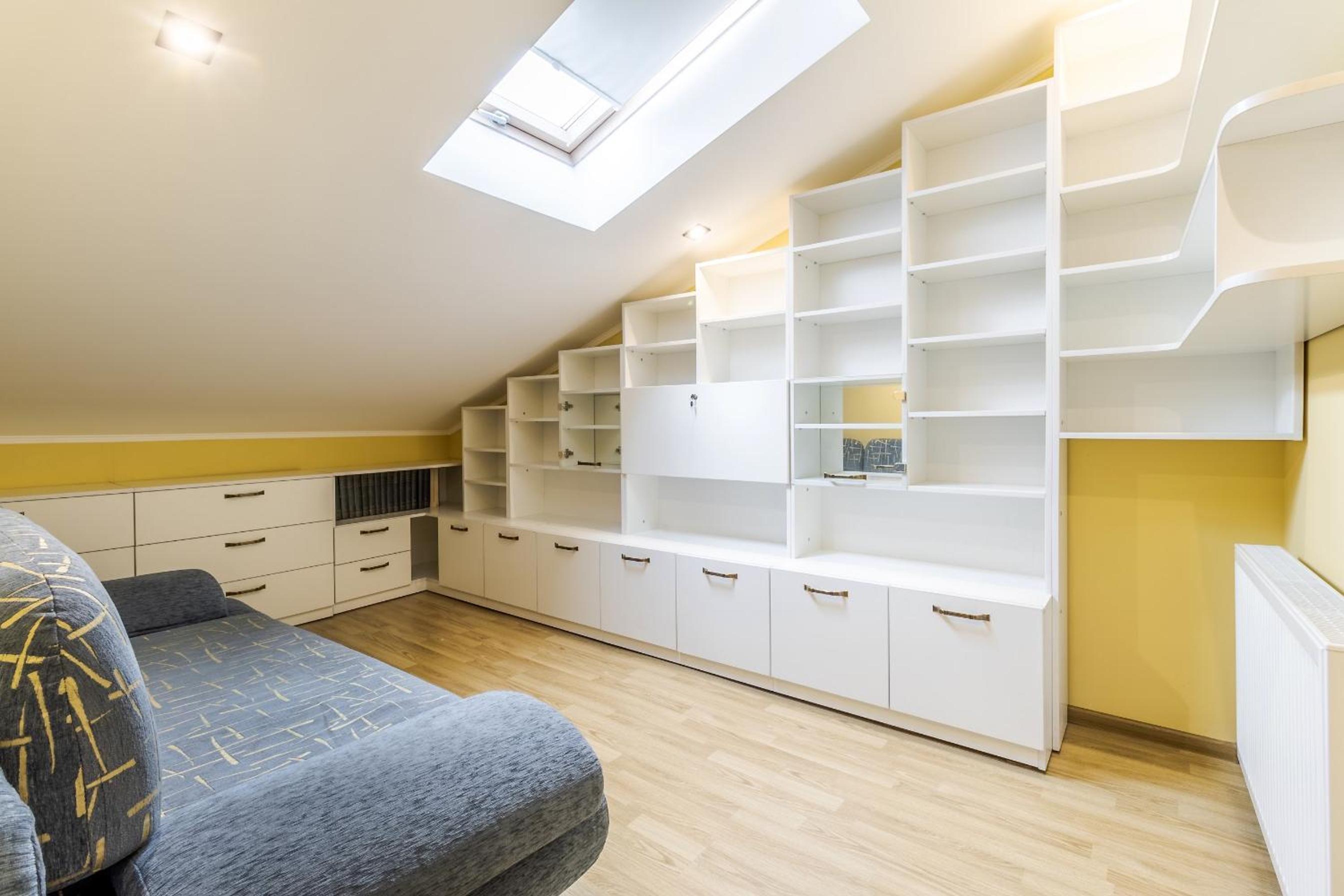 Duplex on Fredra street view 3